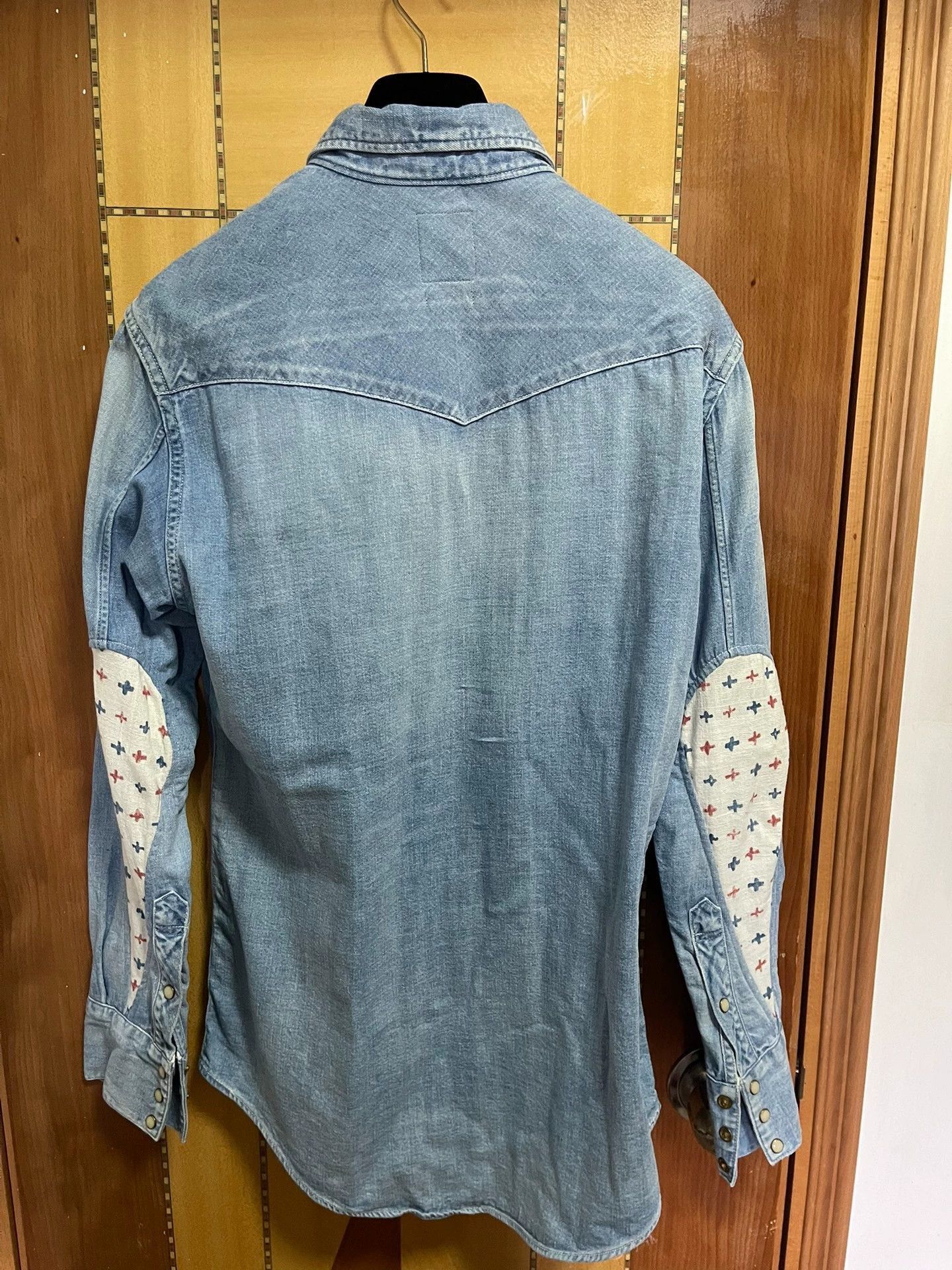 Visvim Blue Denim Button-Up Shirt with Patterned Sleeves Size US M / EU 48-50 / 2 - 1 Thumbnail