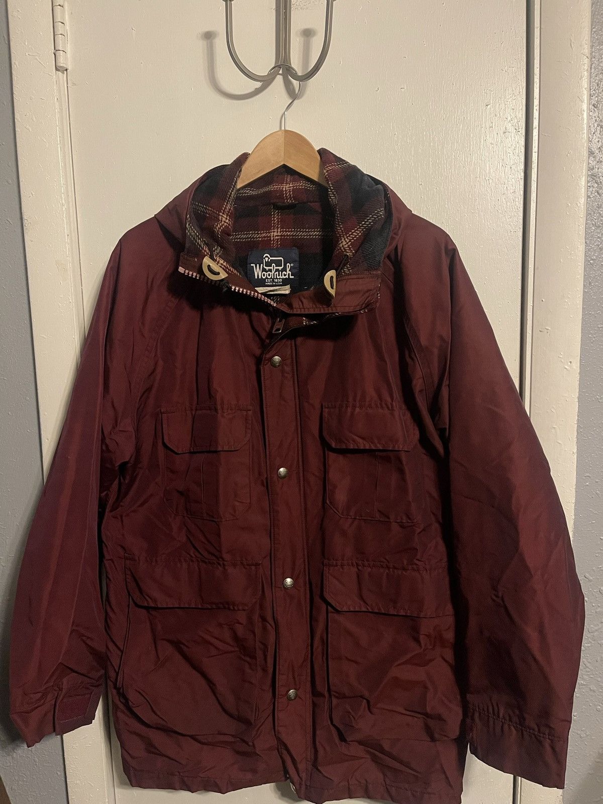 image of Vintage Woolrich Parka in Wine, Men's (Size Medium)