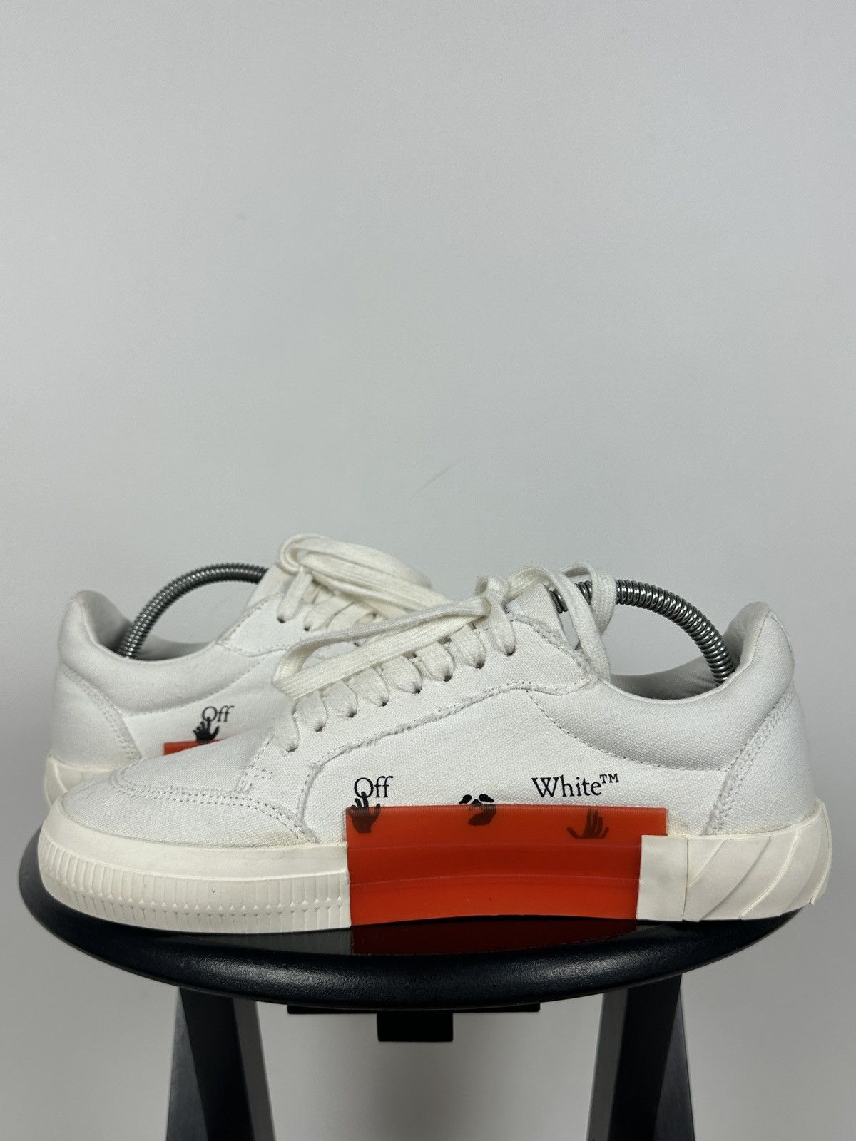 Off-White Off-White Vulcanized Virgil Abloh Low Top Sneakers Size US 9 / EU 42 - 4 Thumbnail
