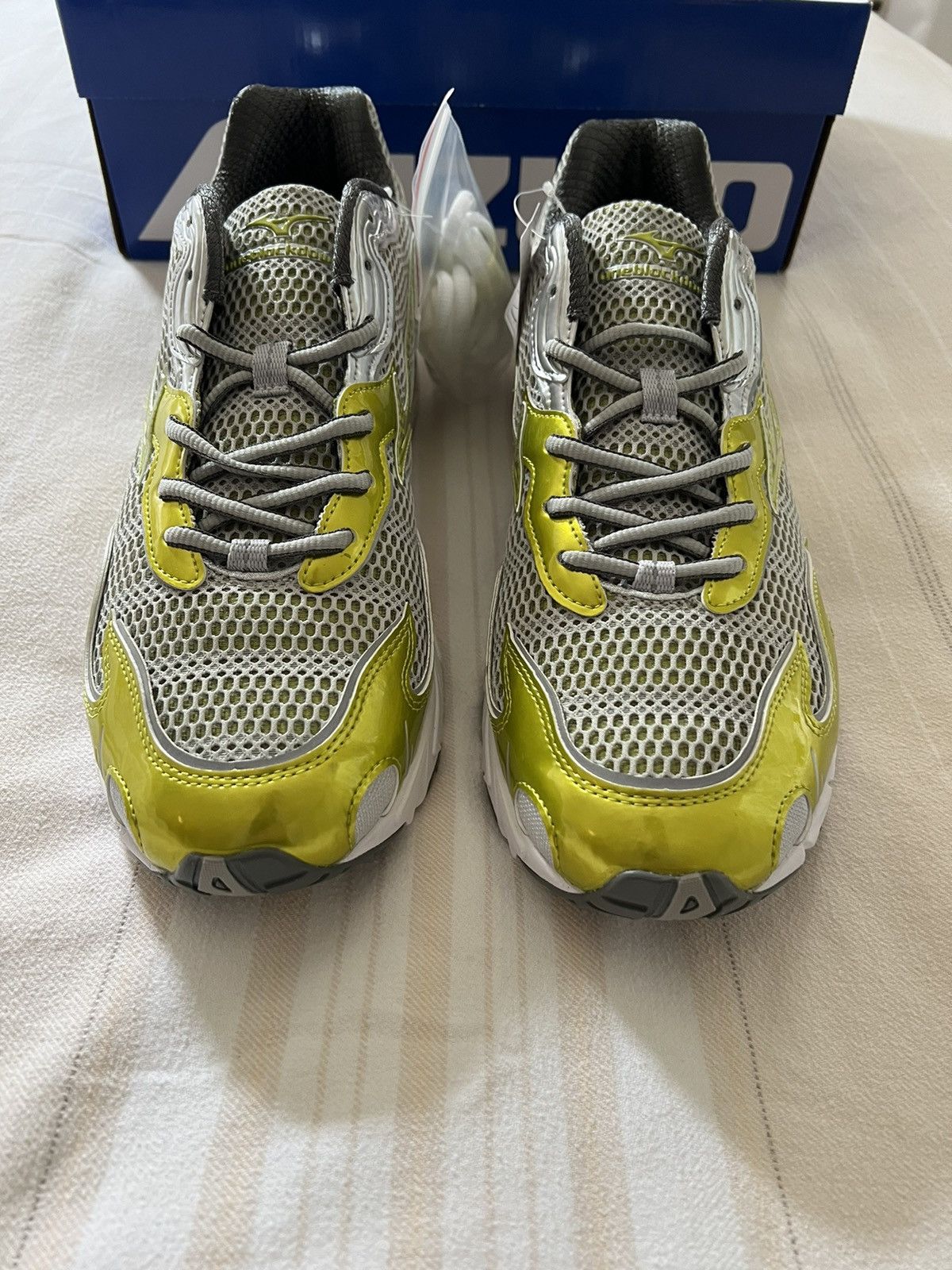 Mizuno Mizuno Wave Rider 10 Amazon One Block Down Flame Wave 11 Size US 11 / EU 44 - 7 Thumbnail