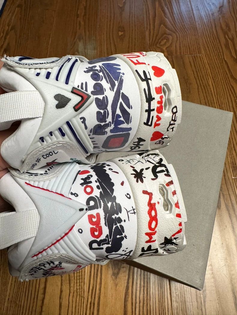 Vetements Vetements Reebok Insta Pump Sneakers Size US 9 / EU 42 - 4 Thumbnail
