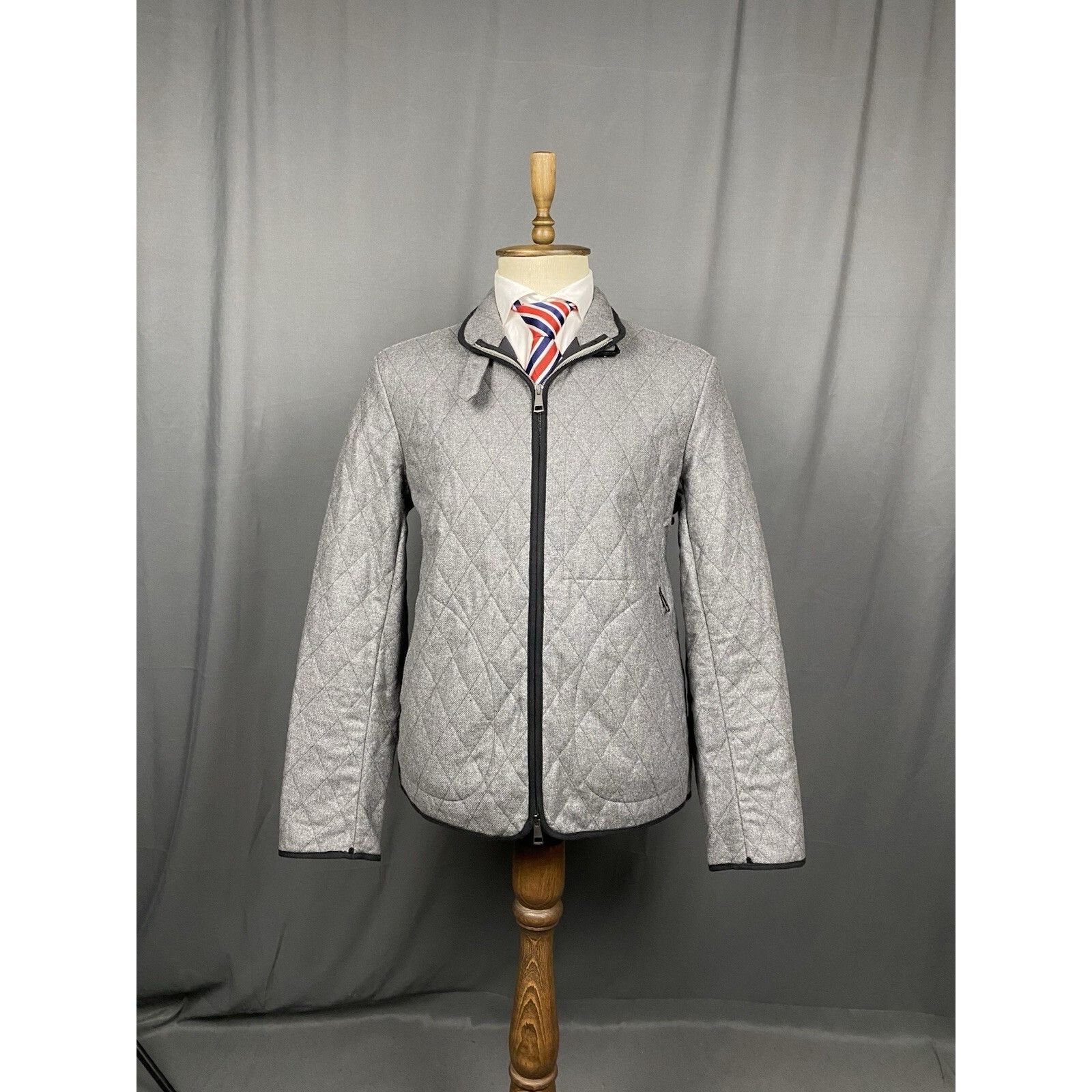 Burberry Burberry Nova Check Lining Men's Gray Quilted Jacket Size L Size US L / EU 52-54 / 3 - 4 Thumbnail