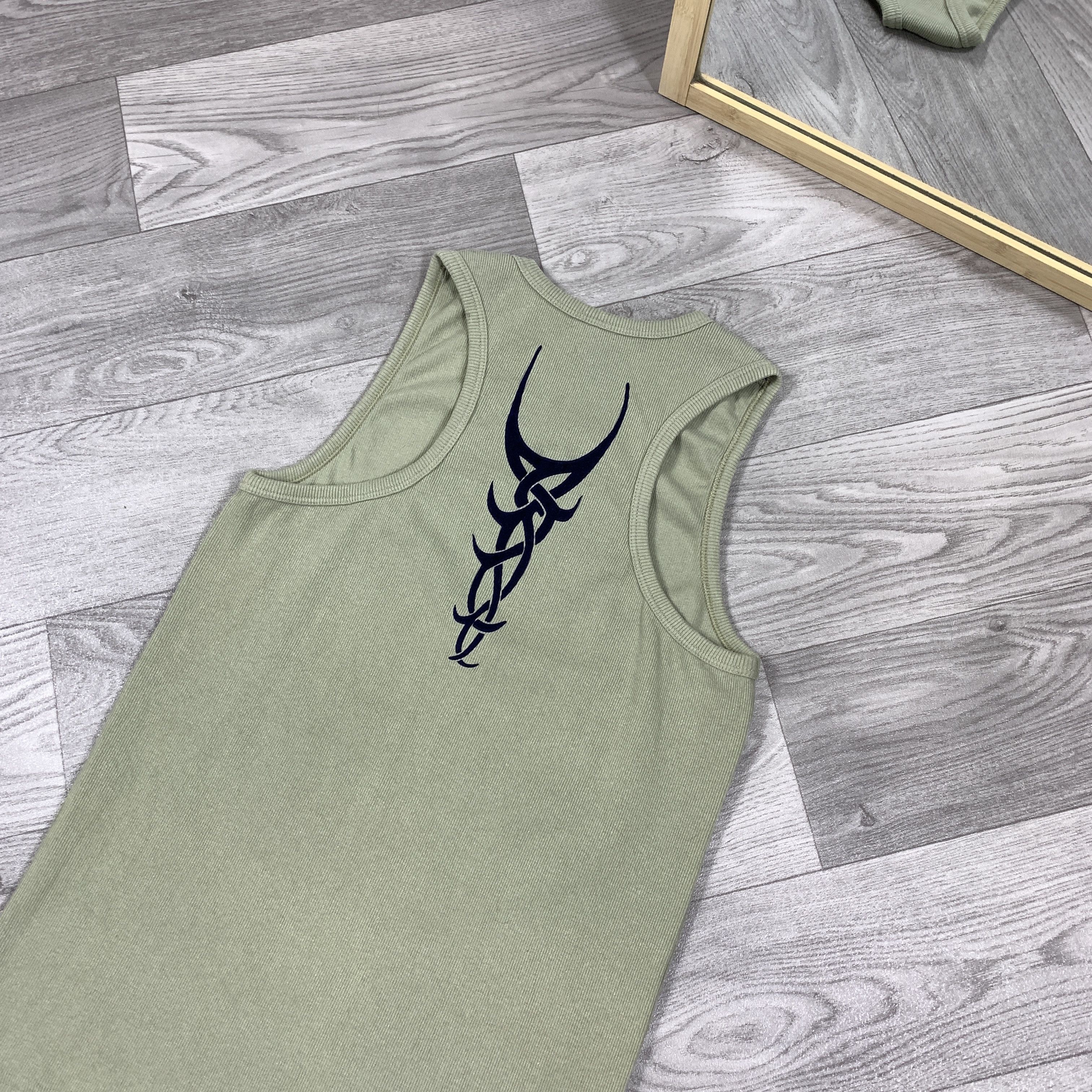 Japanese Brand Vintage Japanese Y2K Tribal Tattoo Green Women's Tank Top Size M / US 6-8 / IT 42-44 - 4 Thumbnail