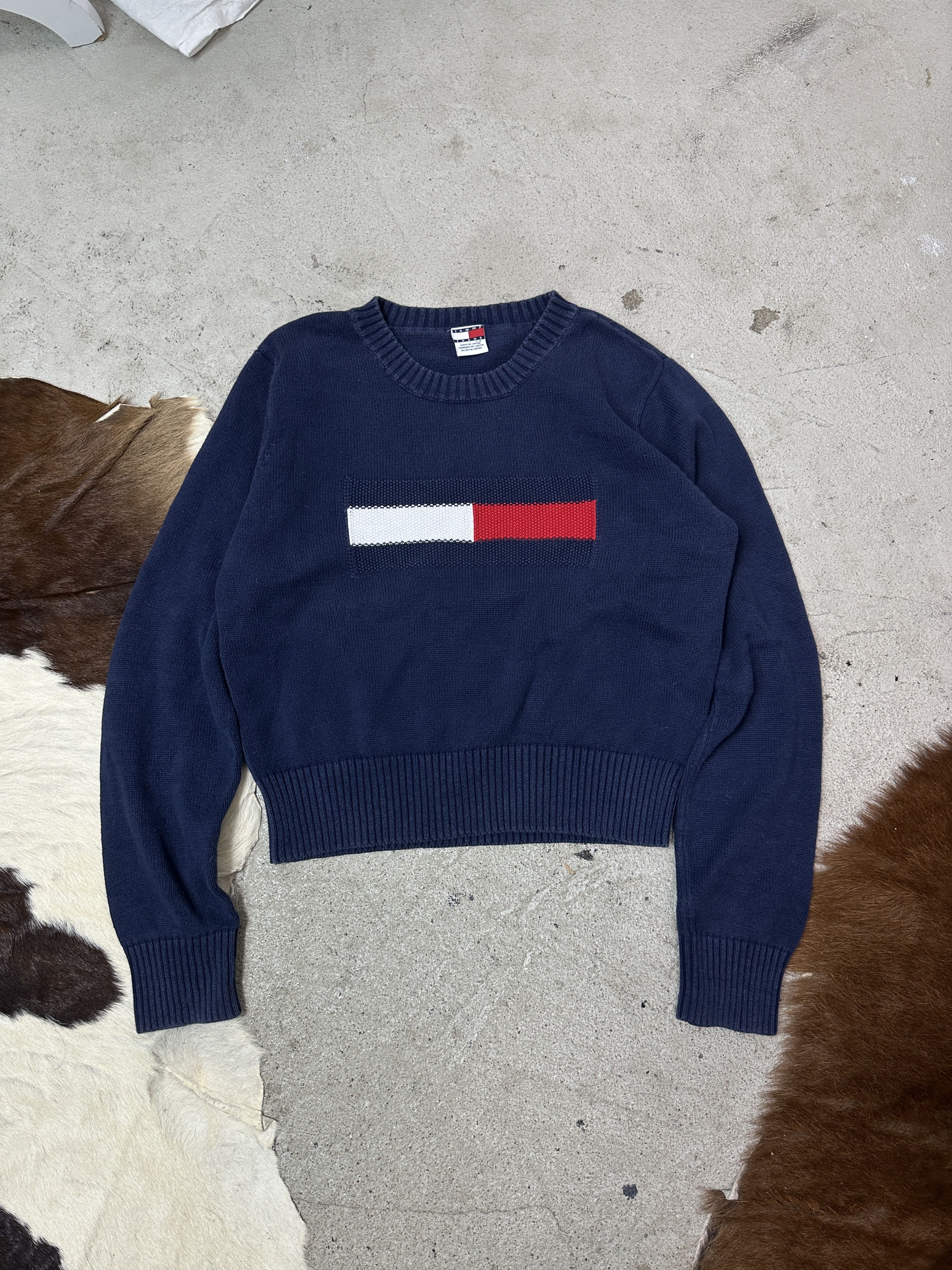 Tommy Hilfiger Vintage Cropped Printed Tommy Hilfiger Sweater 00s Size US L / EU 52-54 / 3 - 2 Thumbnail