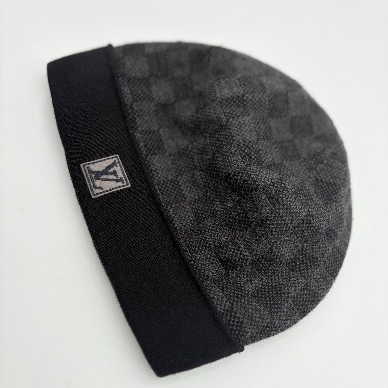 Louis Vuitton Louis Vuitton Wool Petit Damier Graphite Beanie ' Black Grey Size ONE SIZE - 3 Thumbnail