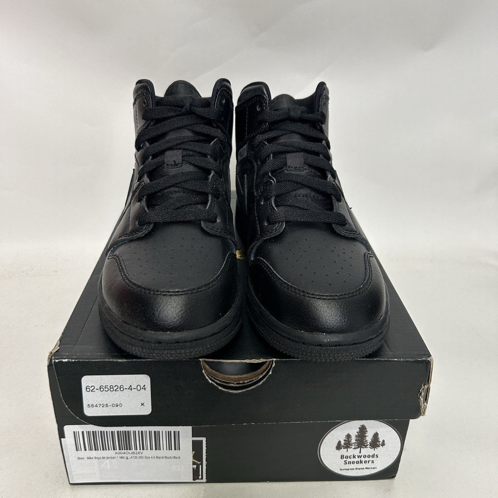 Jordan Brand Nike Air Jordan 1 Mid GS “Deep Black Nubuck Swoosh” Size US 6 / IT 36 - 2 Thumbnail