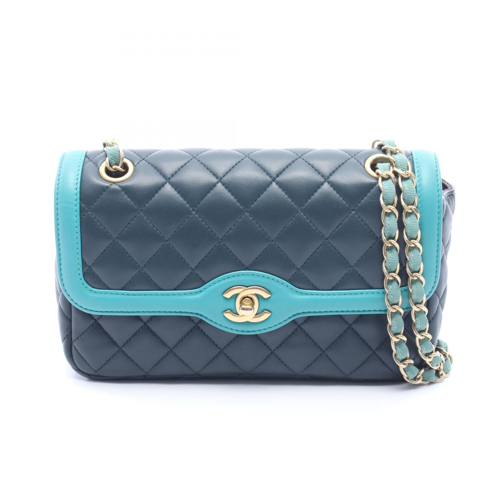 Chanel Chanel Chanel Matelasse Leather Shoulder Bag Leather Shoulder Bag A01112 DUTY FREE for USA Size ONE SIZE - 1 Thumbnail
