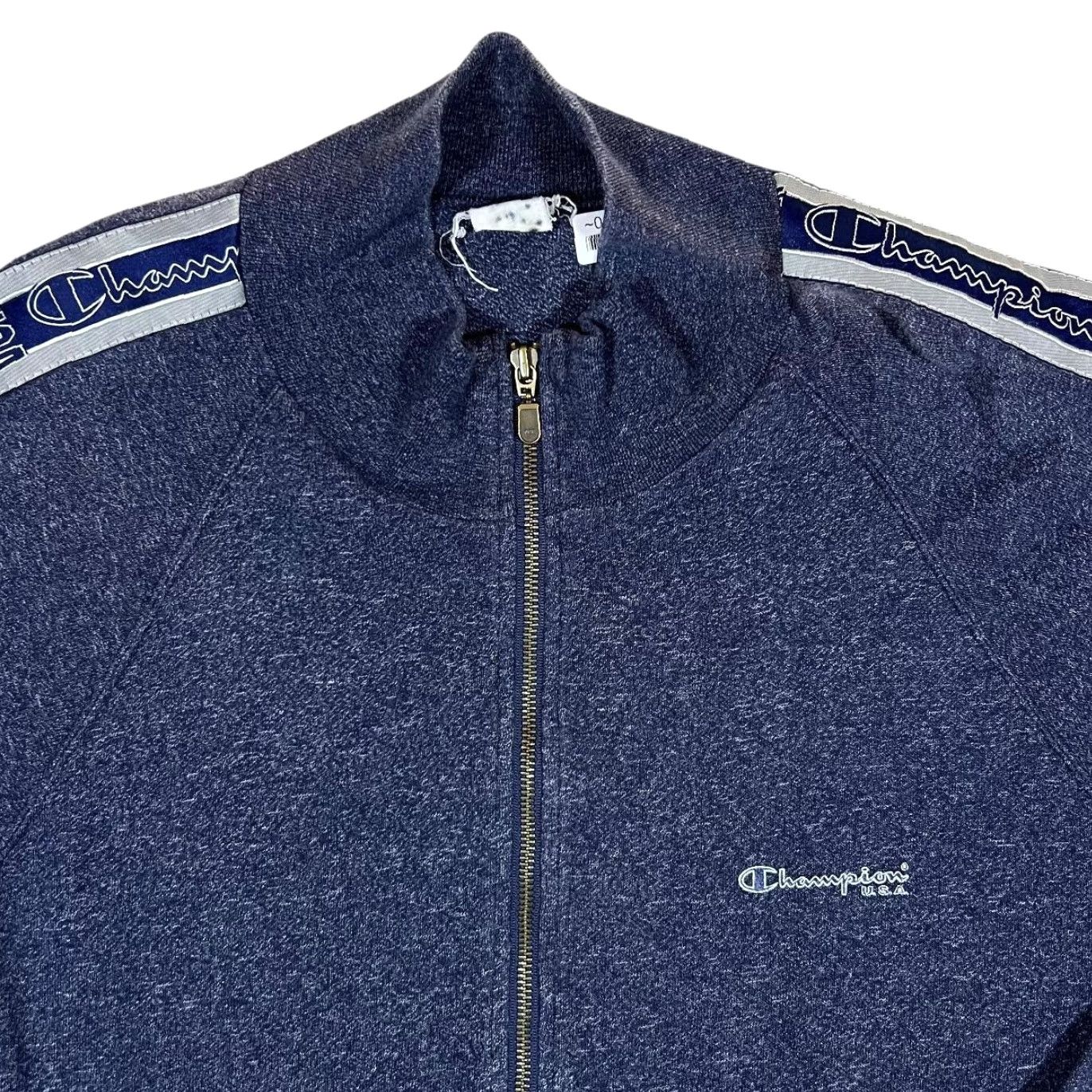 Champion VINTAGE CHAMPION USA Mini Logo Tape Sleeve Navy Blue Zip Sweatshirt XL Mens Hoodie Size US XL / EU 56 / 4 - 3 Thumbnail
