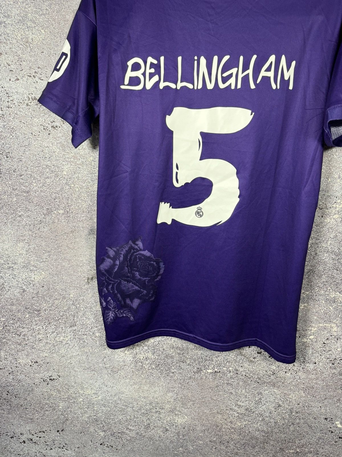 Vintage BELLINGHAM Y-3 Real Madrid 2023/24 Fourth Fan Version Jersey Size US S / EU 44-46 / 1 - 11 Thumbnail