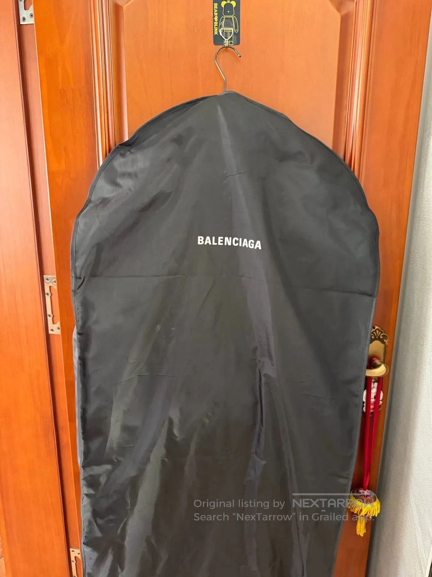 Balenciaga balenciaga white 3B embroidered zip jacket. Size US XS / EU 42 / 0 - 6 Thumbnail