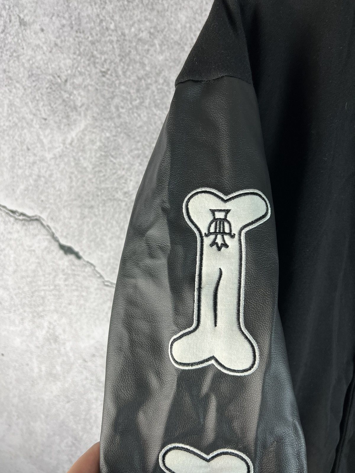 Japanese Brand Cool Skeleton Bones Varsity Jacket Bomber Jacket eco leather Size US L / EU 52-54 / 3 - 4 Thumbnail
