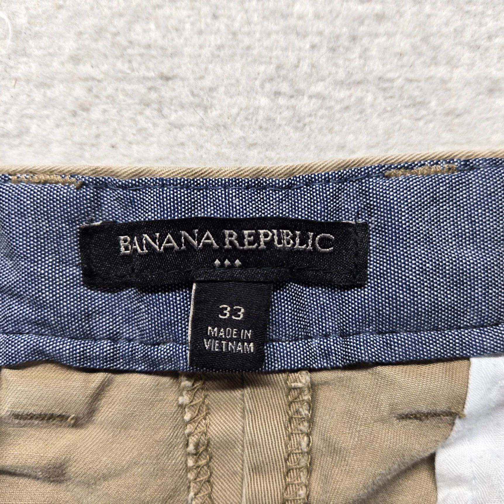 Banana Republic Banana Republic Shorts Chino Stretch Golf Beige Tan Adult Men's Size 33 Beige Chino Stretch Pockets Preppy 33 in Regular Men Size US 33 - 2 Thumbnail