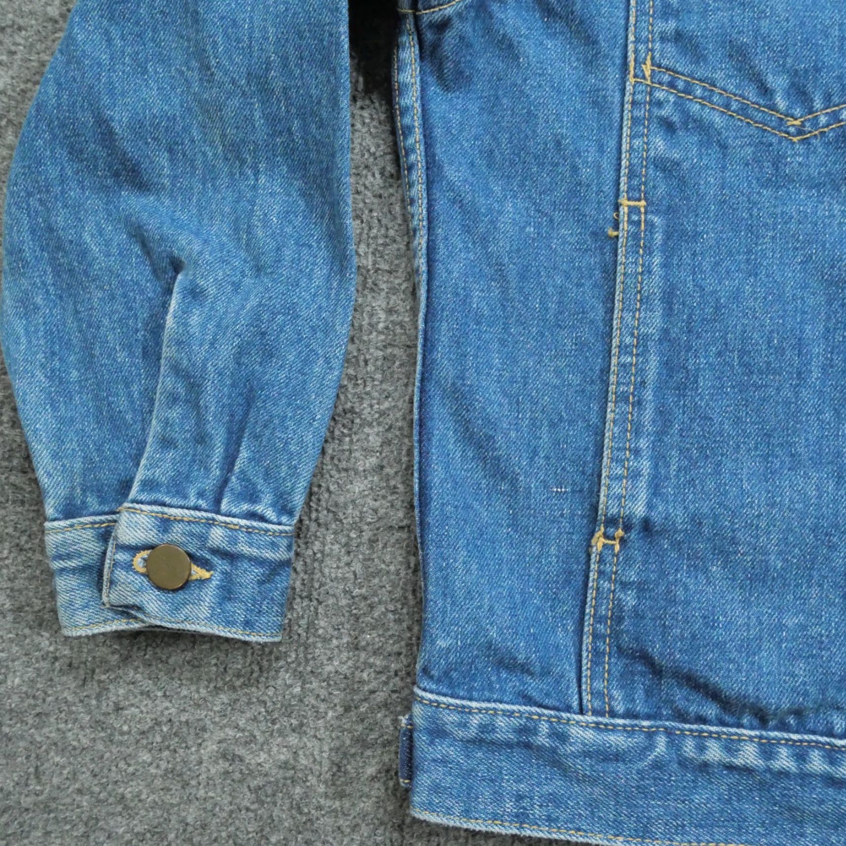 Jordache VINTAGE Jeans Jacket Womens M Blue Denim Trucker 80s 90s Jordache Jacket Mens? Size 32" / US 10 / IT 46 - 3 Thumbnail