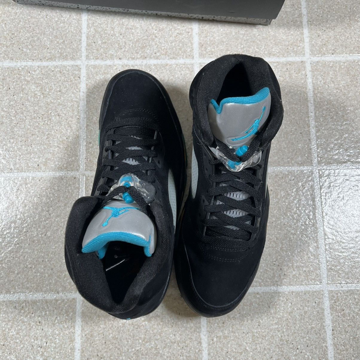 Jordan Brand Size 10- Nike Air Jordan 5 Retro Aqua Black (2023) Size US 10 / EU 43 - 6 Thumbnail