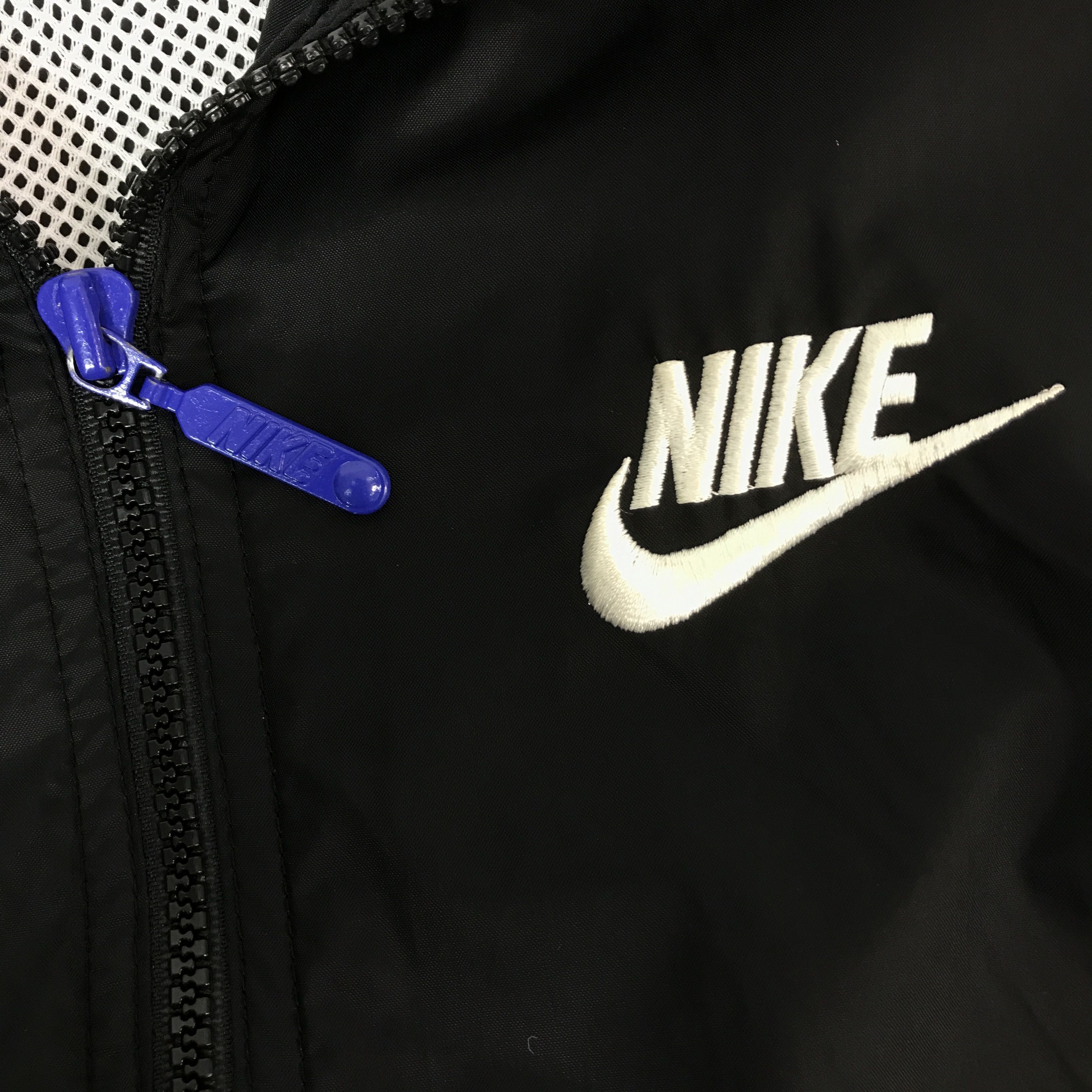 Nike Vintage 90s Nike Light jacket Size US S / EU 44-46 / 1 - 12 Thumbnail