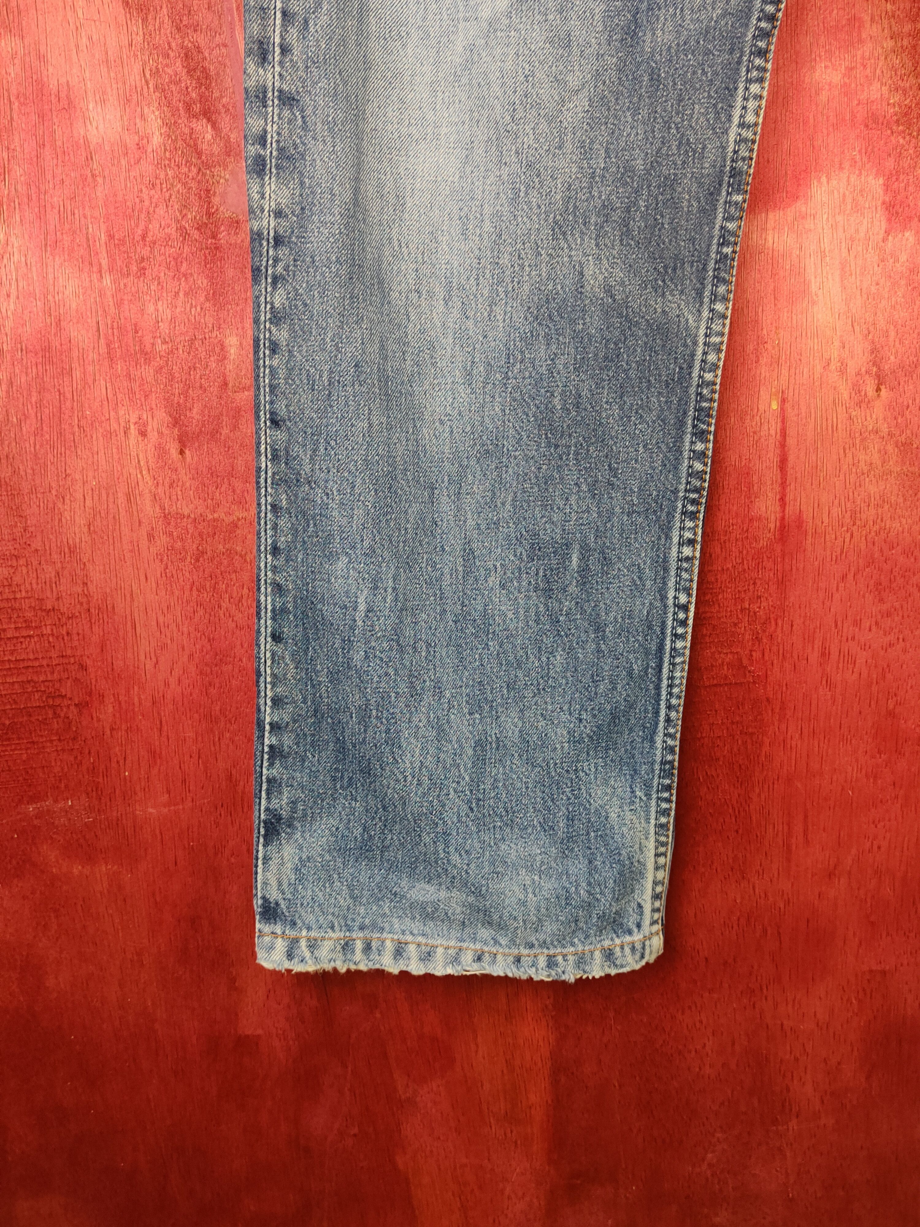 Japanese Brand Levi's Blue Distressed Ripped Jeans #S1671 Size US 31 - 5 Thumbnail