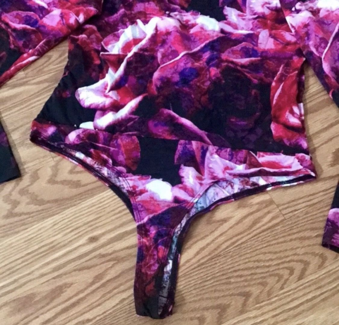 Other FLORAL COLD SHOULDER PLUNGING ONE PIECE BODYSUIT Size M / US 6-8 / IT 42-44 - 7 Thumbnail