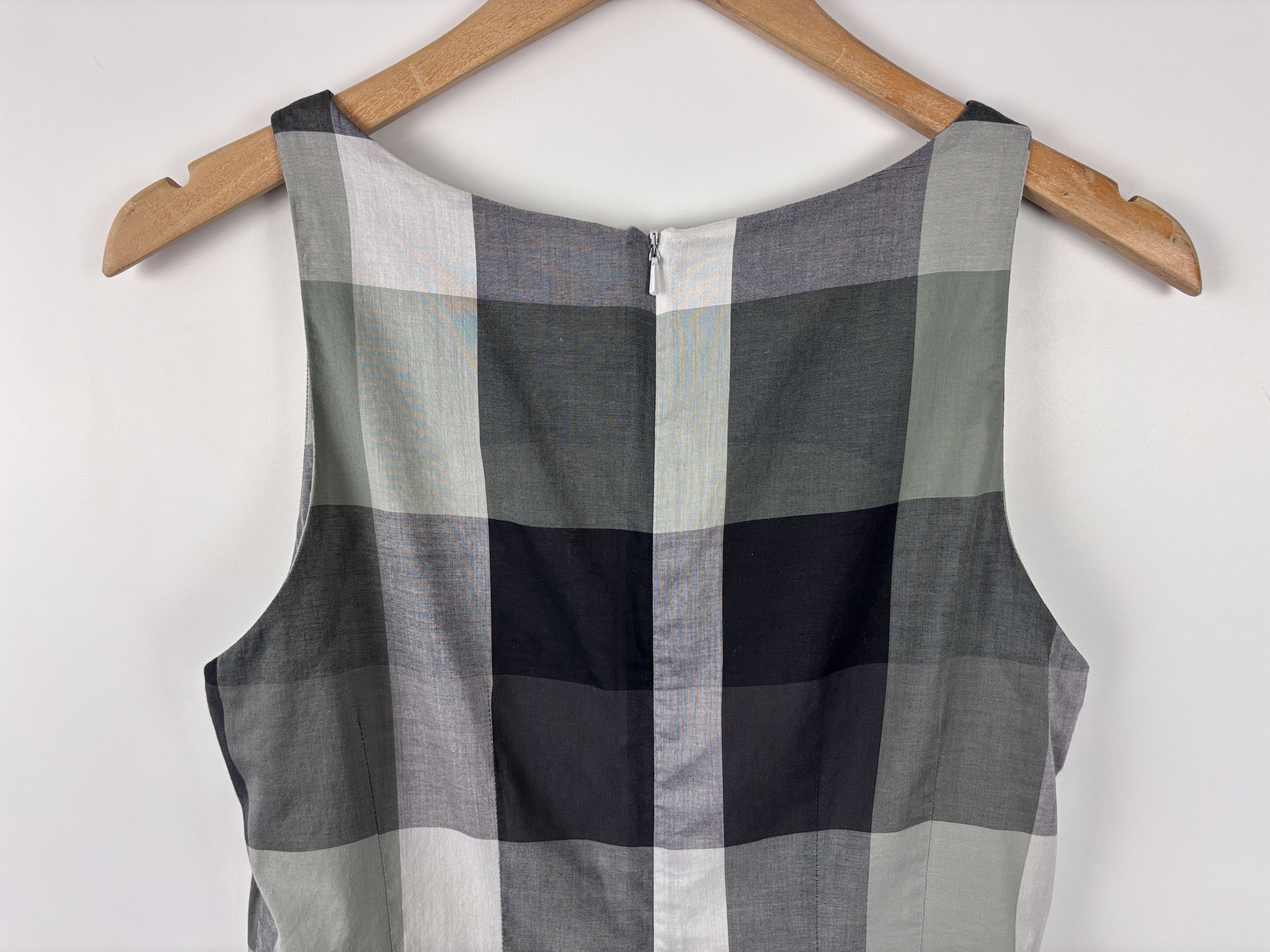 Paul Smith Womens Paul Smith Check Sleeveless Dress Gray Size ~S Size S / US 4 / IT 40 - 8 Thumbnail