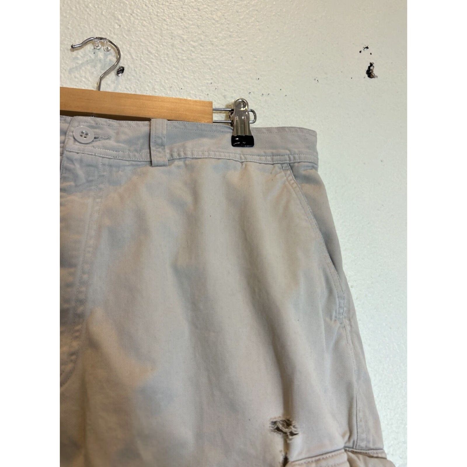 Polo Ralph Lauren VINTAGE Polo Ralph Lauren Cargo Shorts Mens 38 Beige Distressed Cargo American Outdoor 90s Boys Mens Size US M / EU 48-50 / 2 - 6 Thumbnail