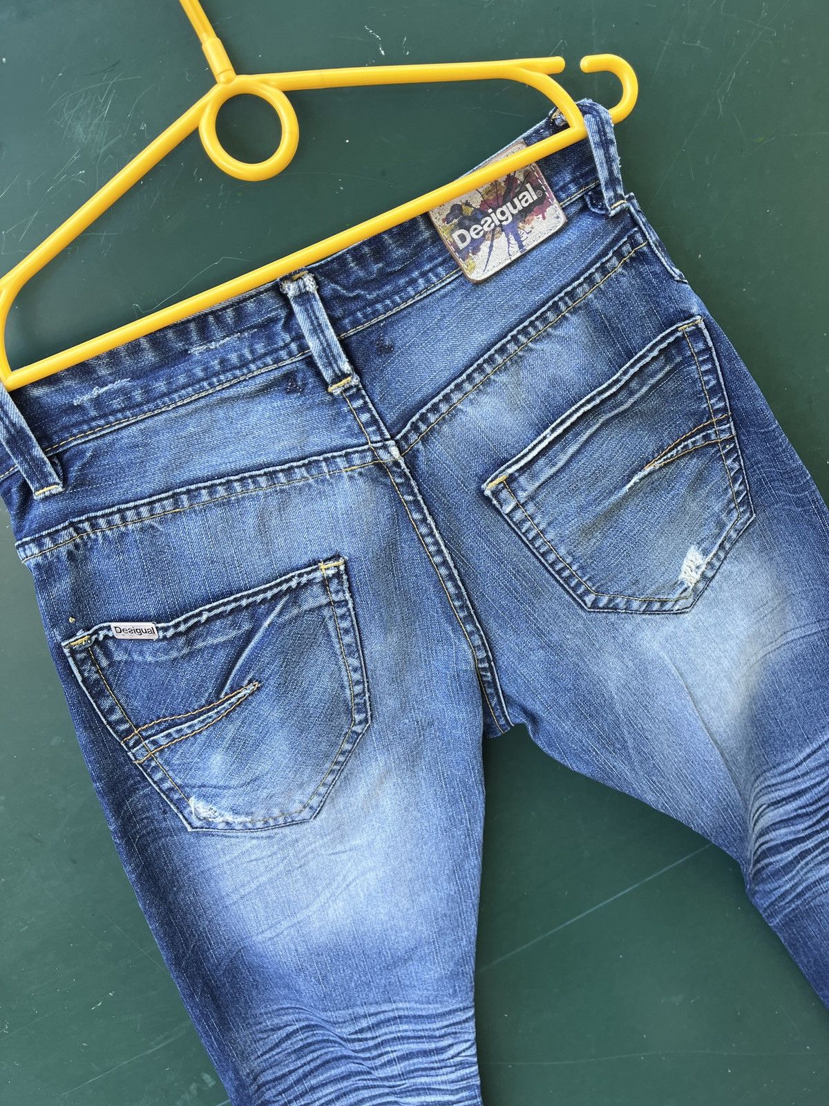 Desigual Desigual y2k Ripped Jeans Denim Washed Size US 30 / EU 46 - 3 Thumbnail
