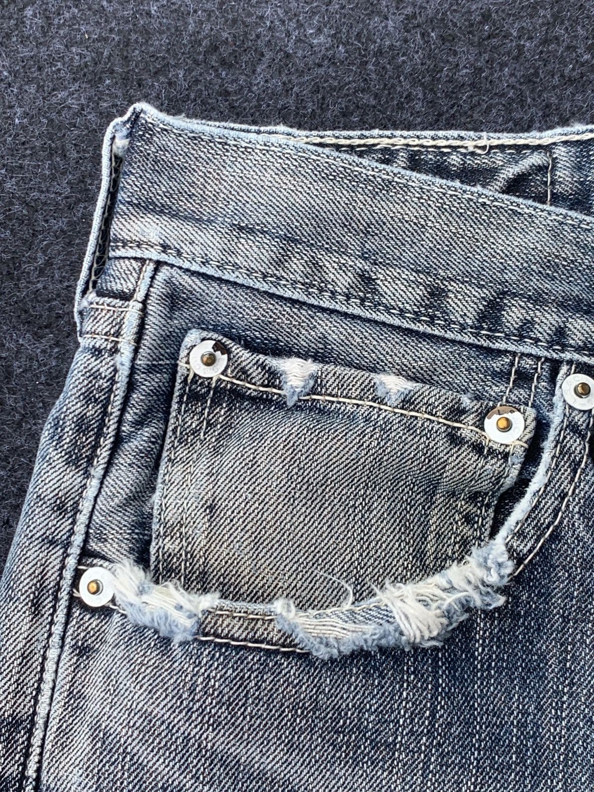 Levi's VINTAGE LEVI'S 503 FADED. Size US 30 / EU 46 - 8 Thumbnail