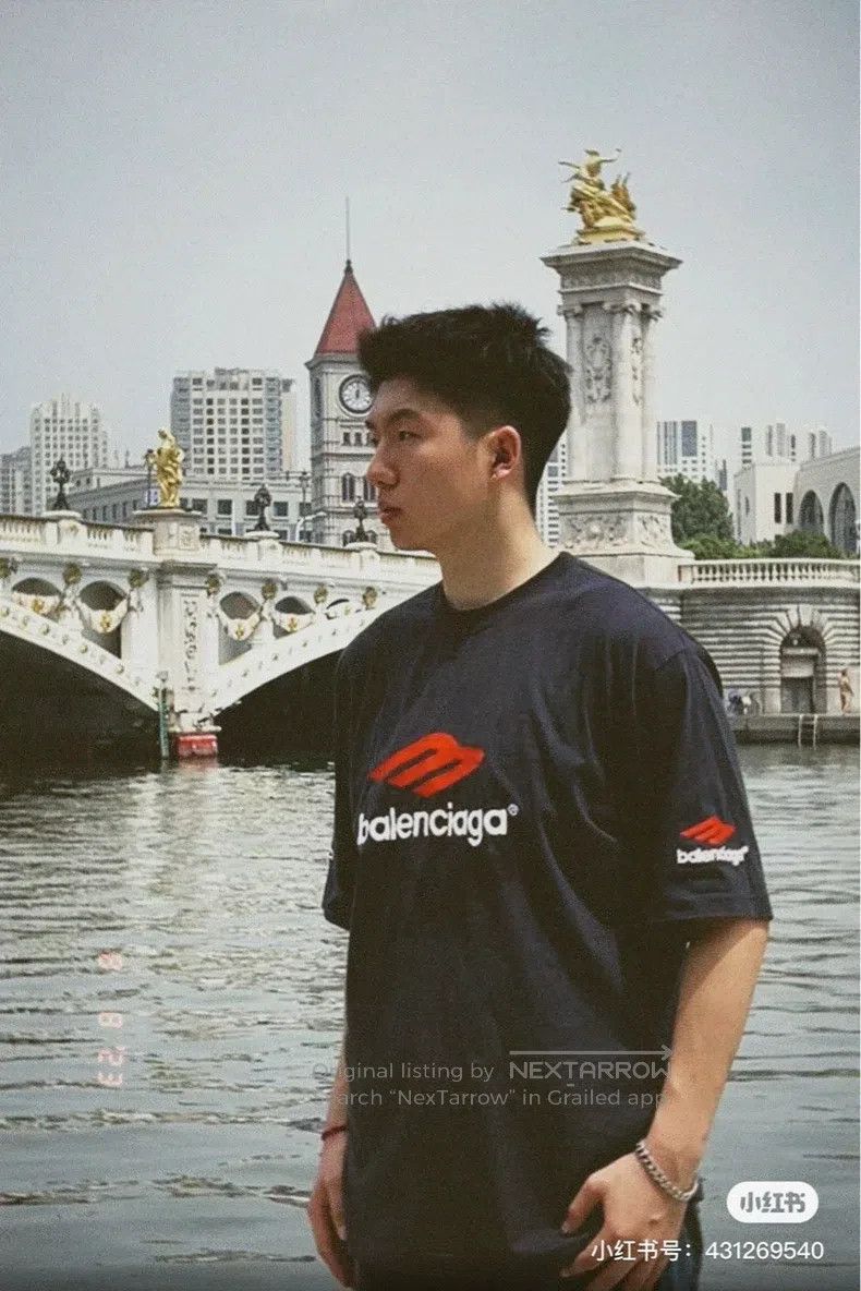 Balenciaga Balenciaga Black 3B Short Sleeve Size US S / EU 44-46 / 1 - 4 Thumbnail