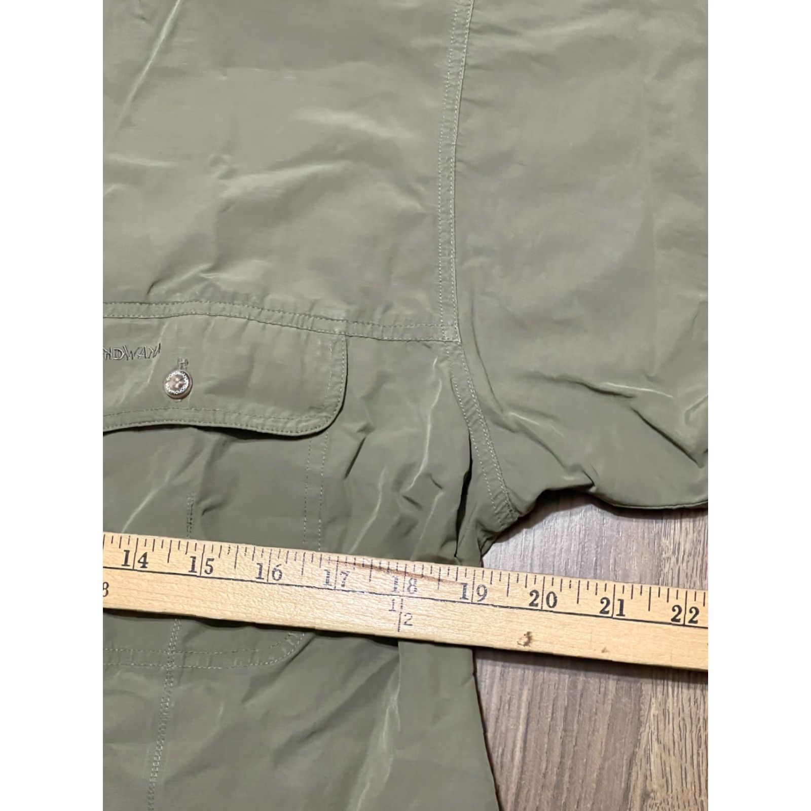 Vintage GONDWANA Shirt Women's Size 16 Green Button Up Short Sleeve Casual Modern 16 Womens Size XXL / US 16-18 / IT 52-54 - 5 Thumbnail