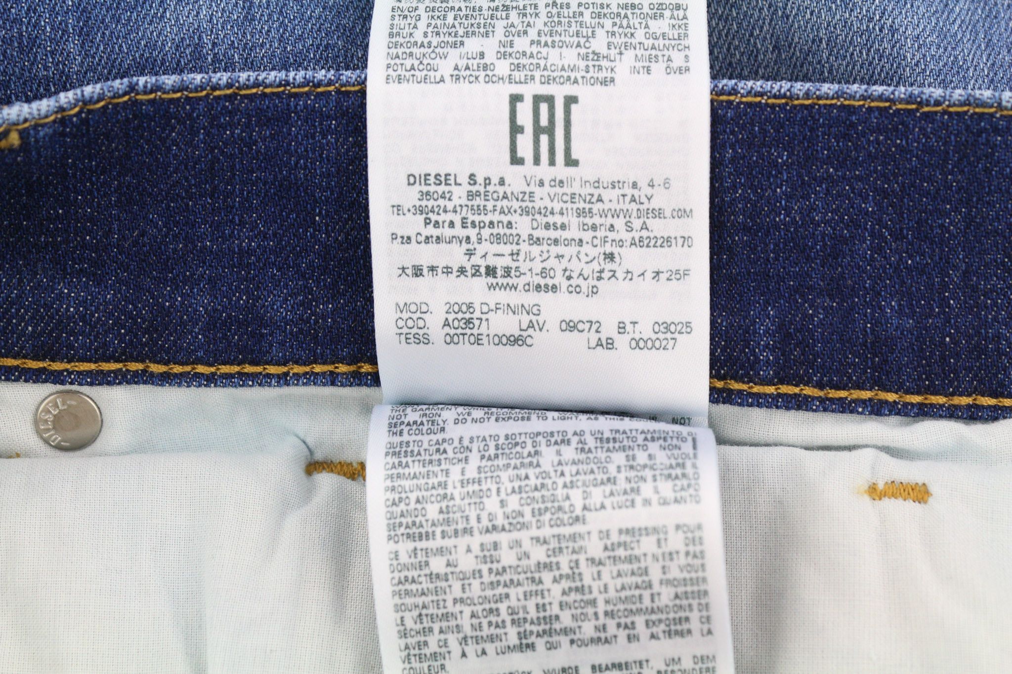 Diesel 2005 D-FINING 09C72 W30/L32 Tapered 40468 Size US 30 / EU 46 - 12 Thumbnail