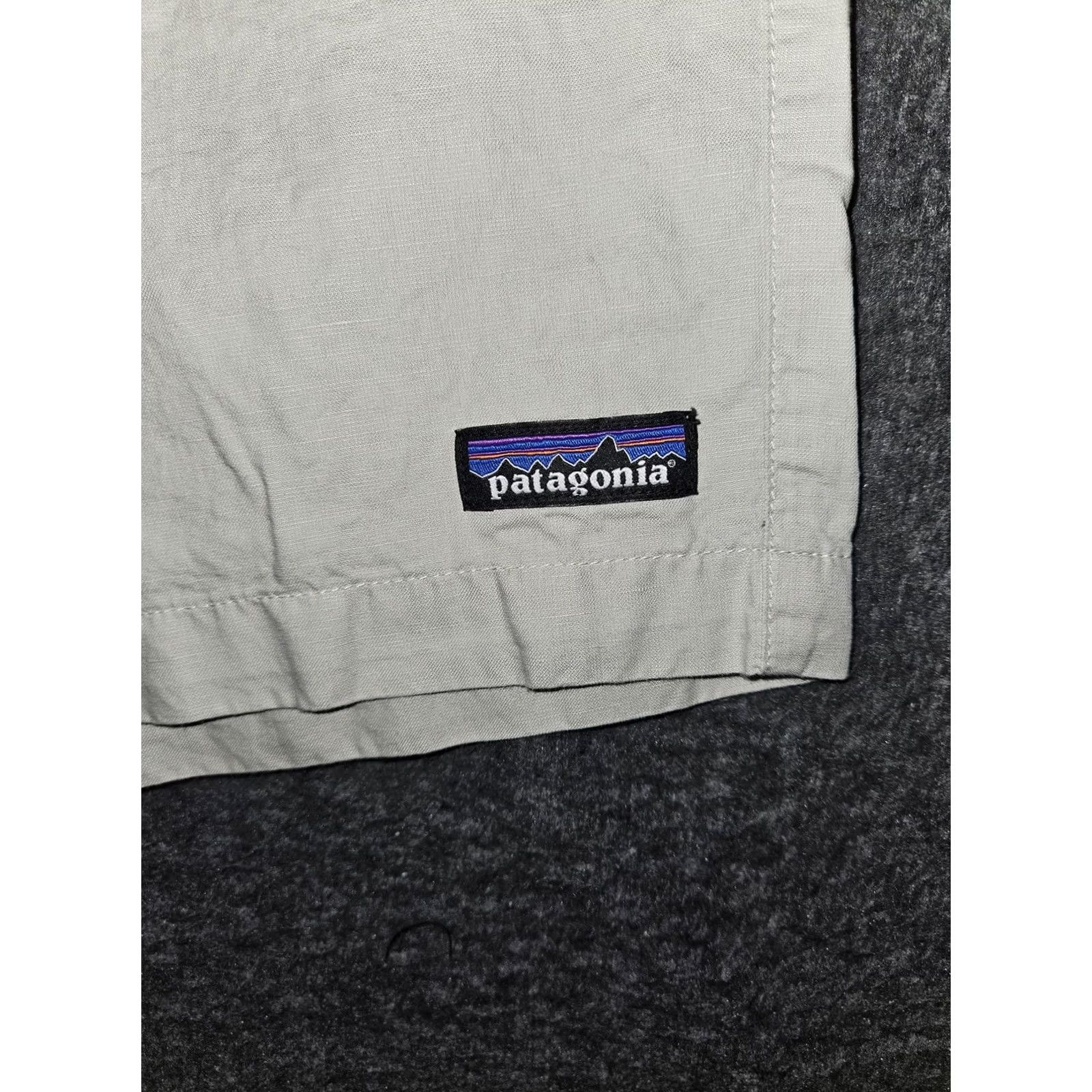 Patagonia Patagonia Shorts Mens 33 Beige Organic Cotton Hemp Chino Casual Pockets Size US 33 - 3 Thumbnail