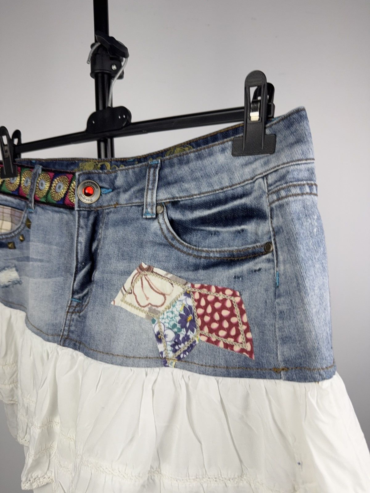 Desigual Desigual Exotic Jeans Layered Denim Y2K Boho Patch Skirt Size 31" - 5 Thumbnail