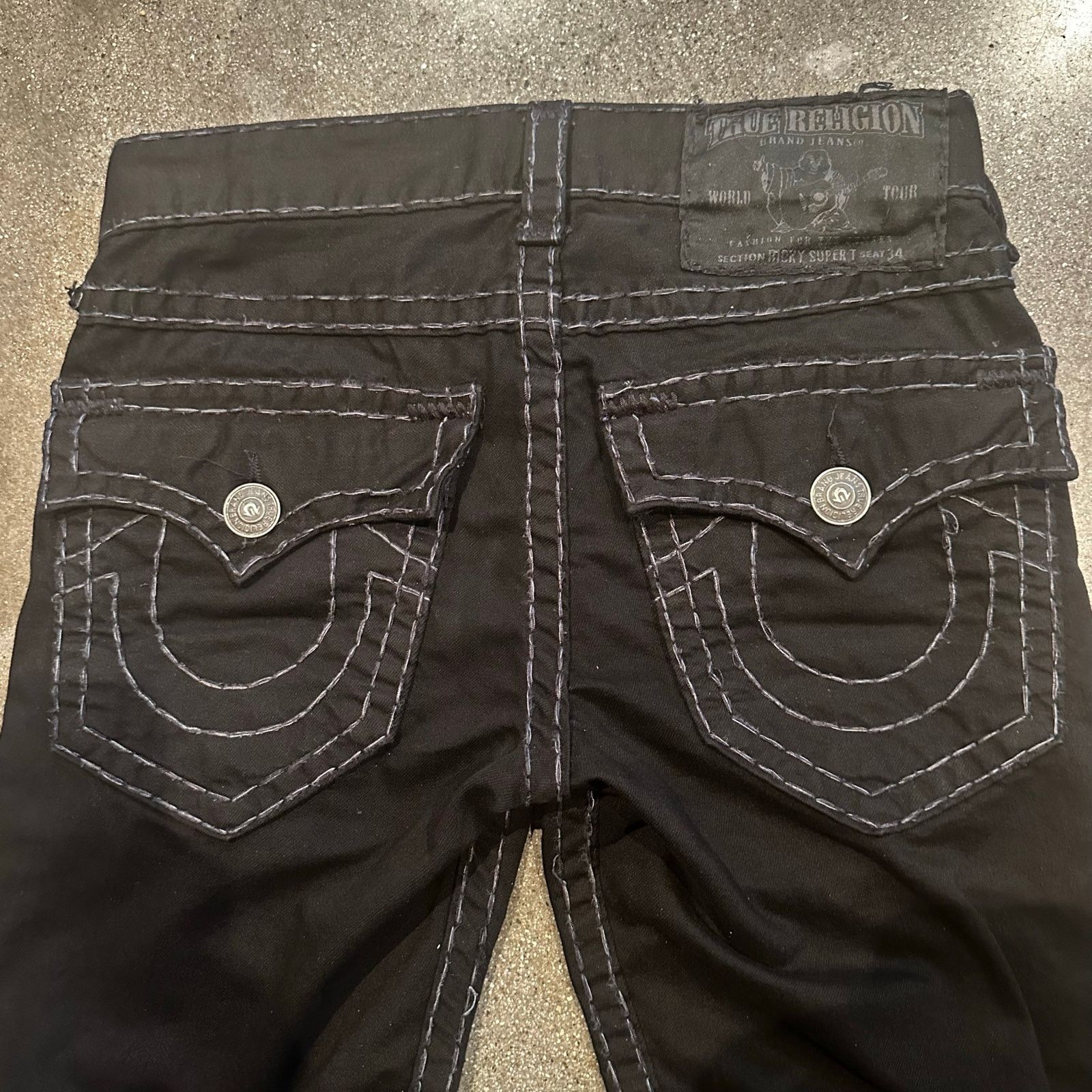 True Religion True Religion super t stitching ricky straight fit jeans Size US 29 - 6 Thumbnail