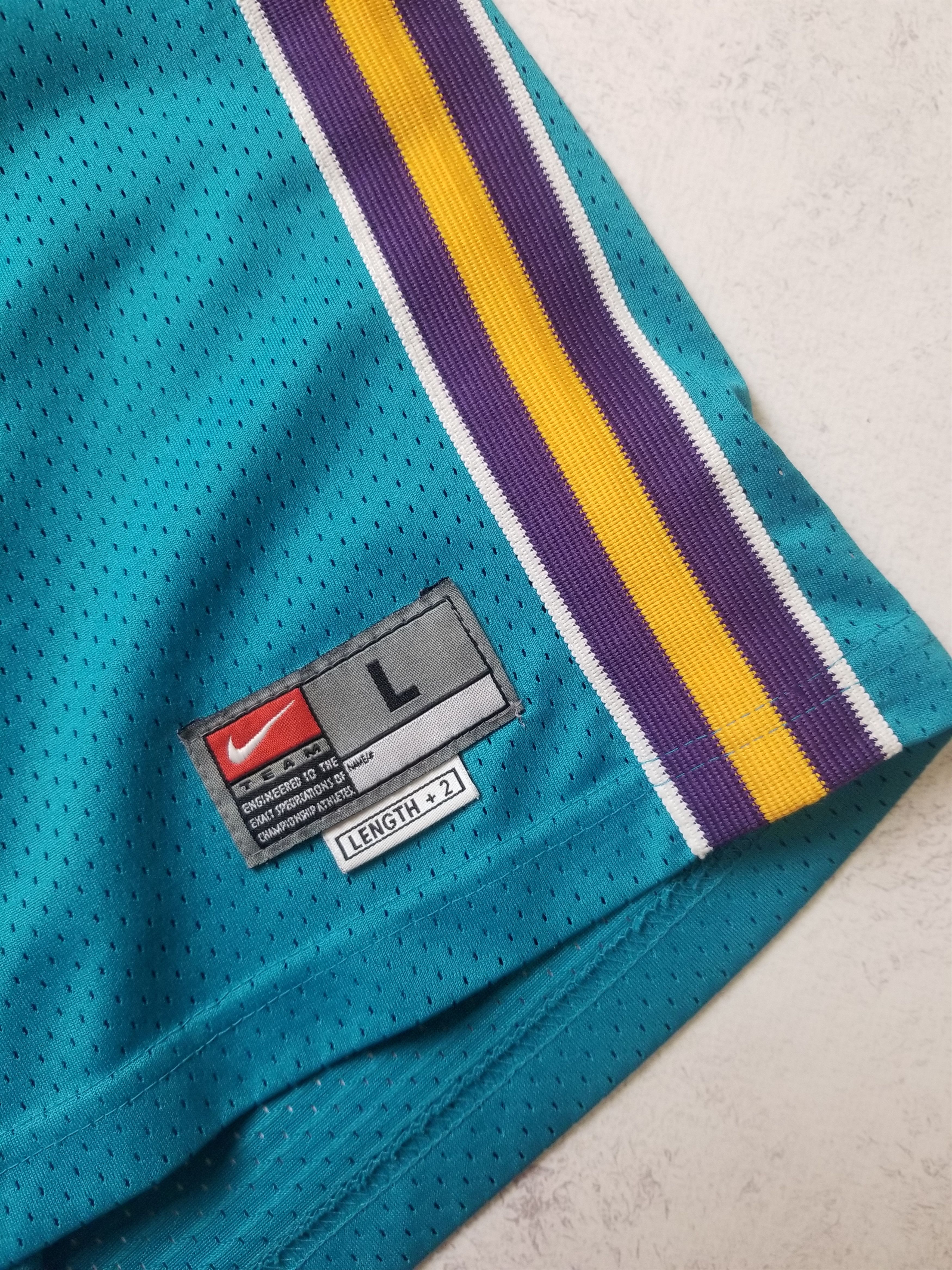 Nike Nike New Orleans Hornets Jamal Mashburn Jersey Size Youth L Size US XS / EU 42 / 0 - 14 Thumbnail