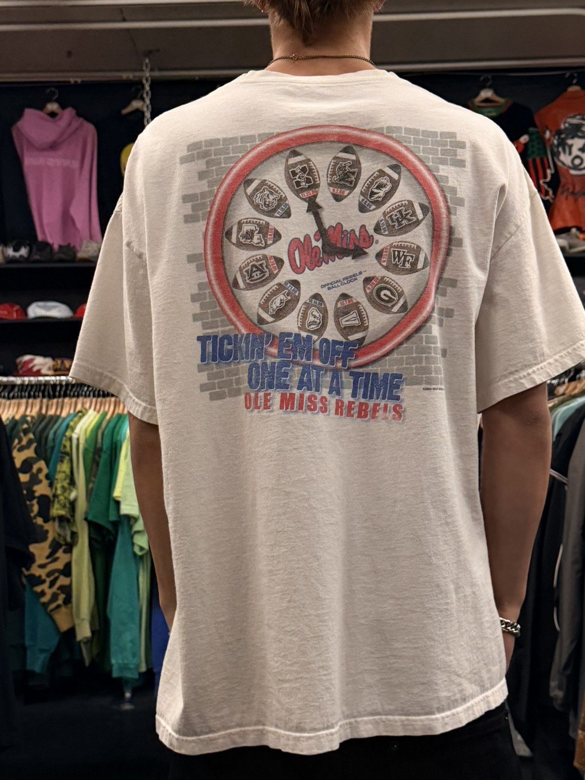 Vintage Vintage ole miss tee Size US L / EU 52-54 / 3 - 2 Thumbnail