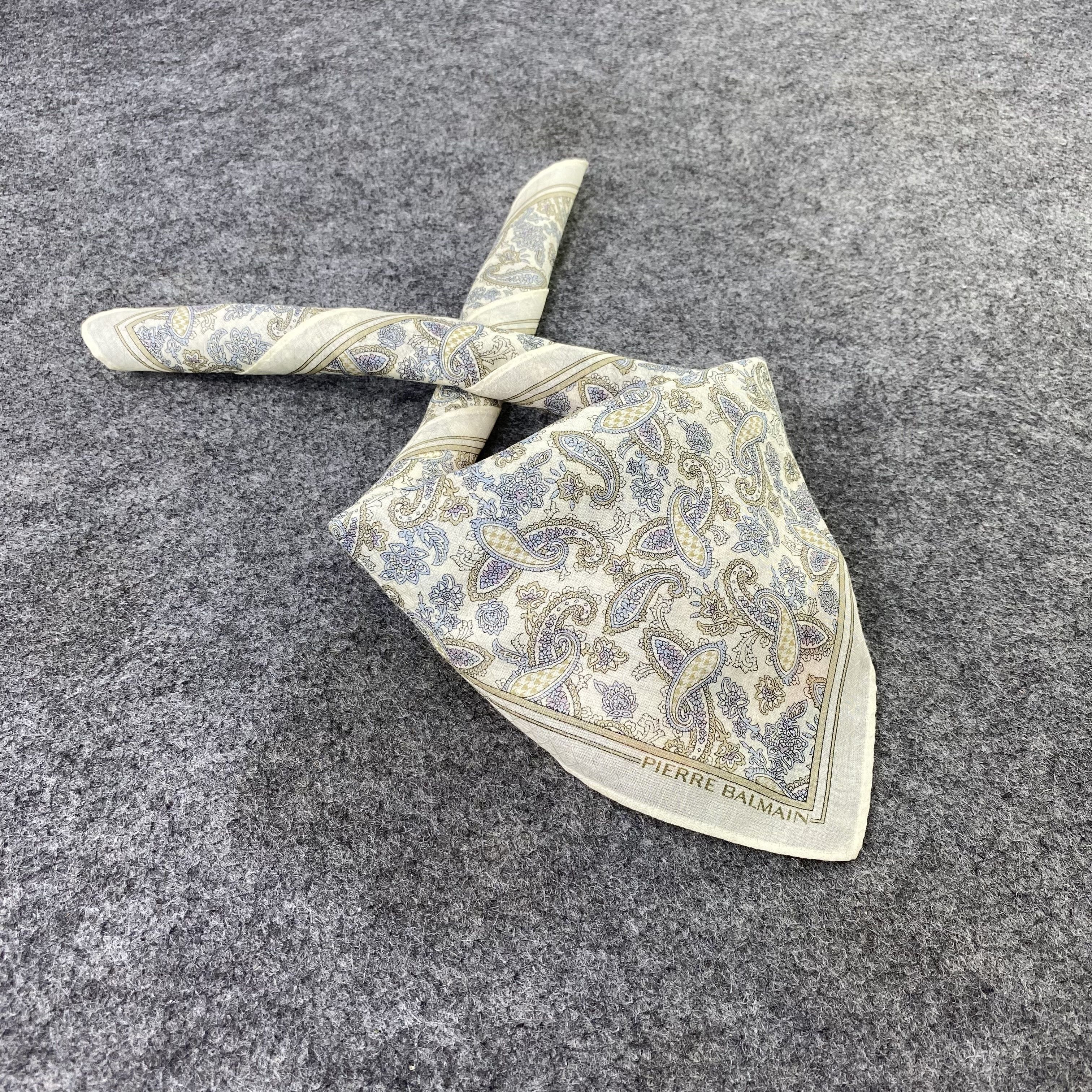 Pierre Balmain Pierre Balmain Handkerchief / Bandana / Neckerchief-B1088 Size ONE SIZE - 1 Thumbnail