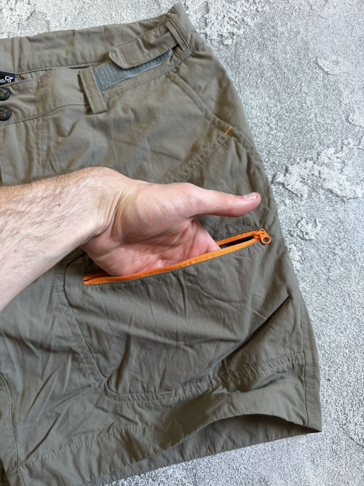 Norrona Norrona L wmns gorpcore cargo shorts 🩳 Size 27" / US 4 / IT 40 - 5 Thumbnail