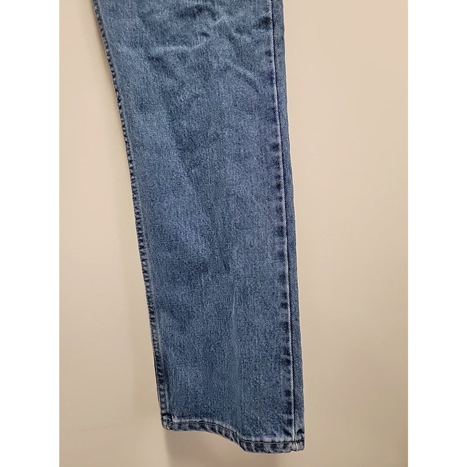 Levi's VINTAGE Levi's Jeans Mens 31x30 Blue 505 Straight Regular Fit Cotton Denim Size US 31 - 7 Thumbnail