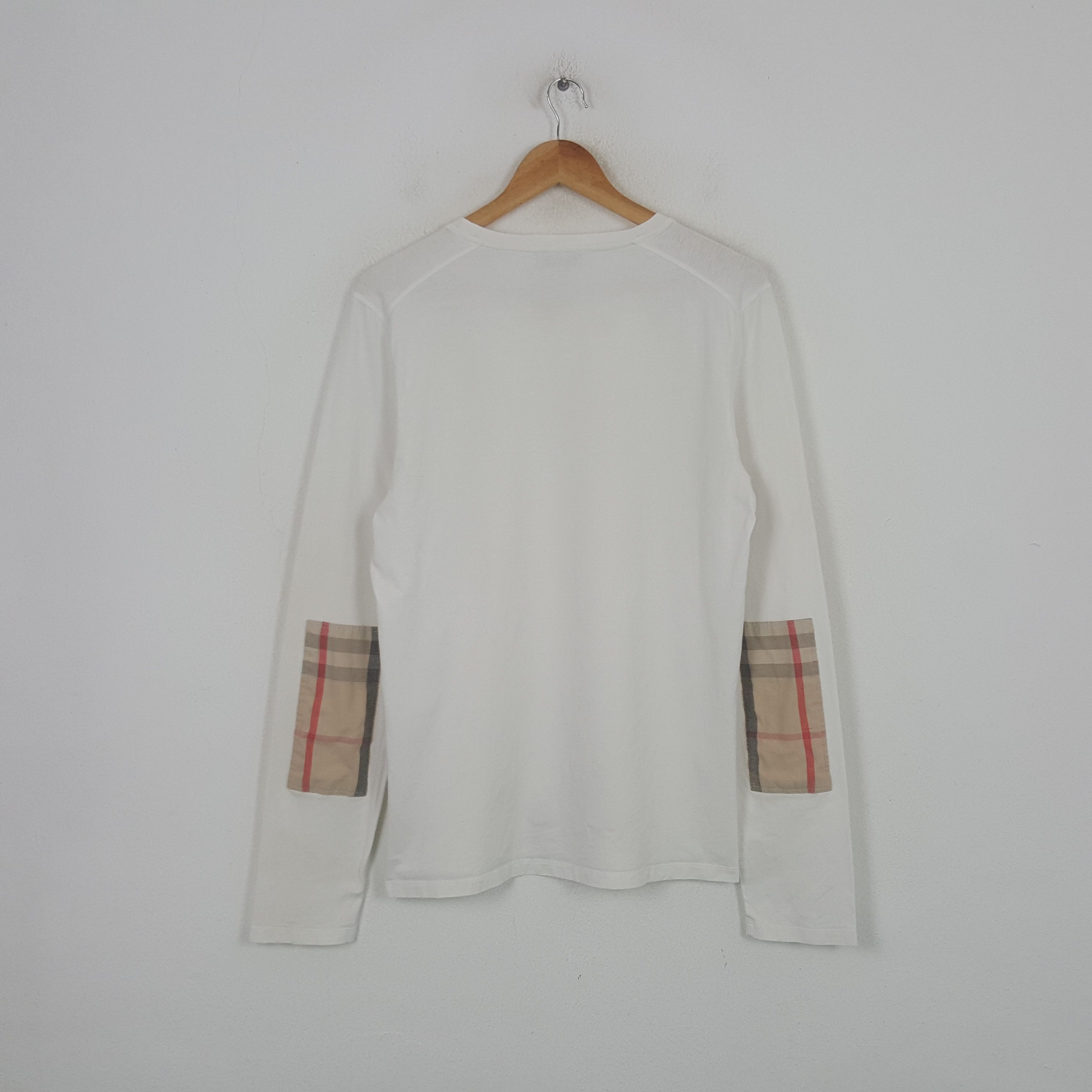Burberry Vintage Burberry London Designer Tshirt RR29 Size US M / EU 48-50 / 2 - 3 Thumbnail