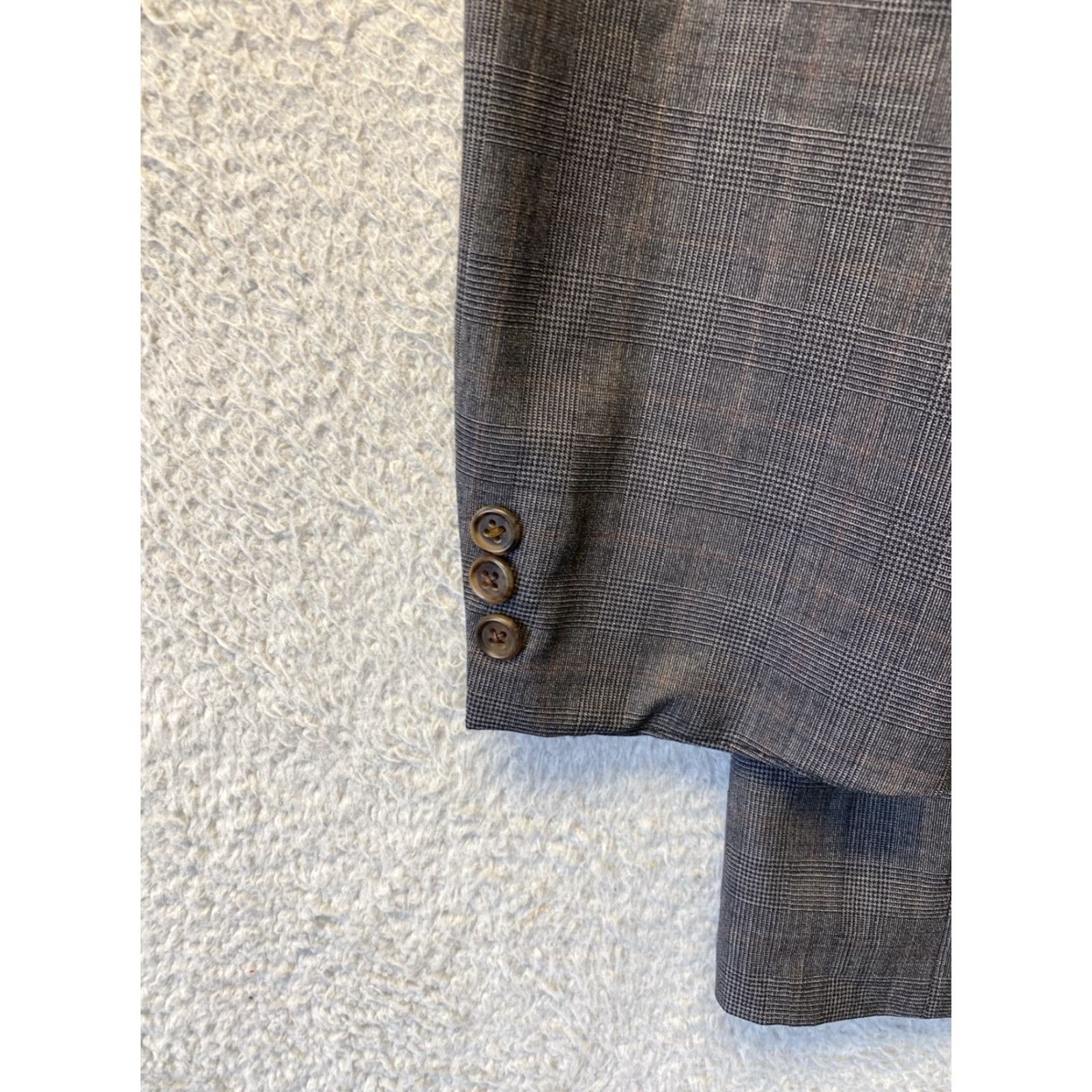 Vintage VINTAGE Hickey Freeman men's blazer Wool plaid Single-breasted size 42 Regular gray formal jacket Size 42R - 3 Thumbnail