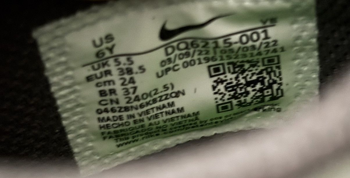 Nike Nike Dunk Low SE GS 'Halloween - Cauldron' Size US 6 / EU 39 - 7 Thumbnail