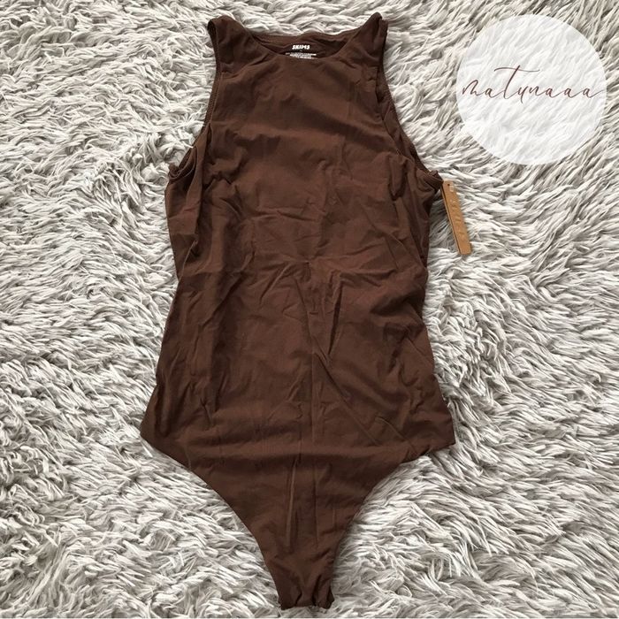 SKIMS Skims Fits Everybody High Neck Bodysuit in Cocoa XS Grailed