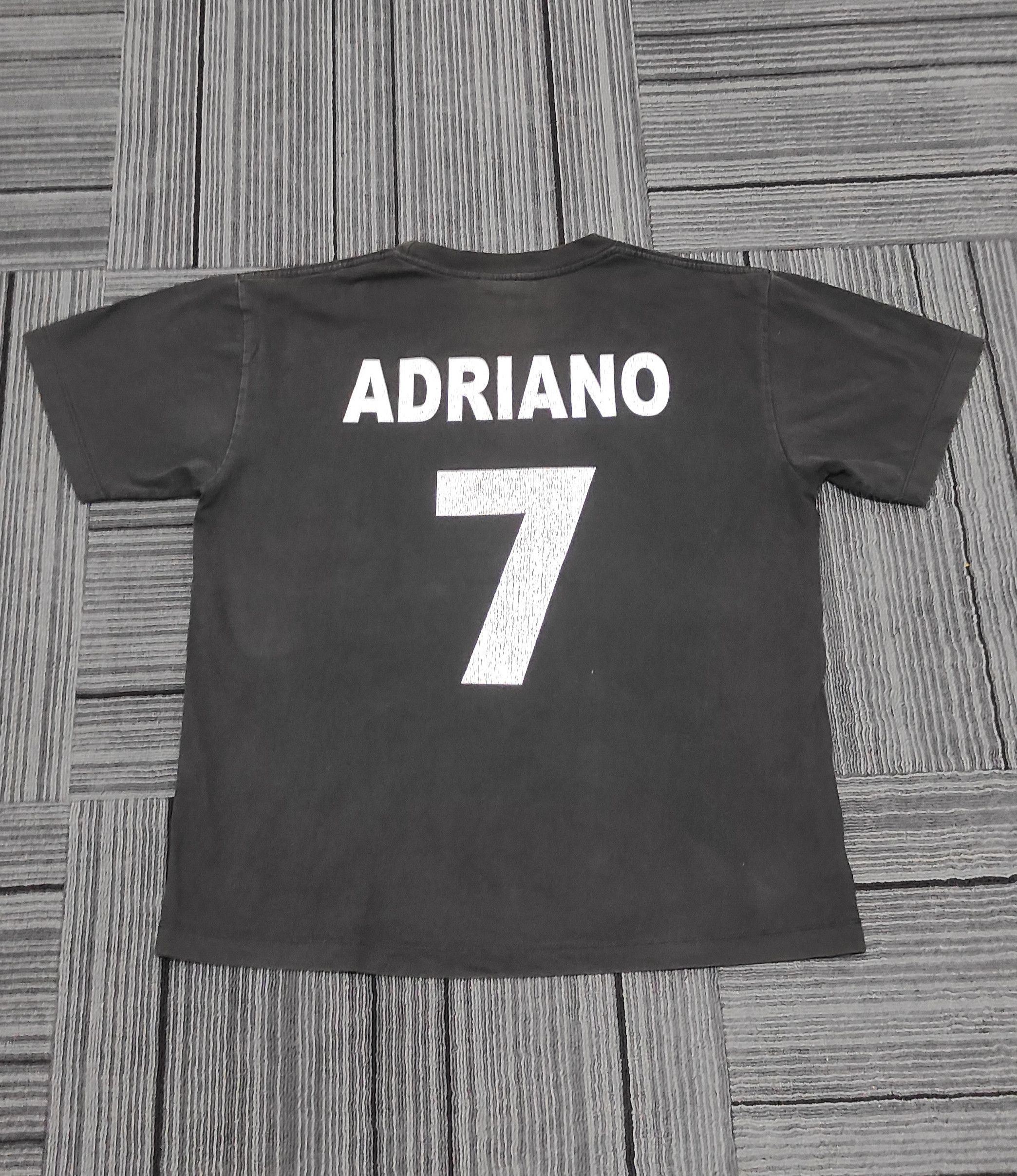 Other Adriano The Emperor Bootleg Tee Size US M / EU 48-50 / 2 - 4 Thumbnail