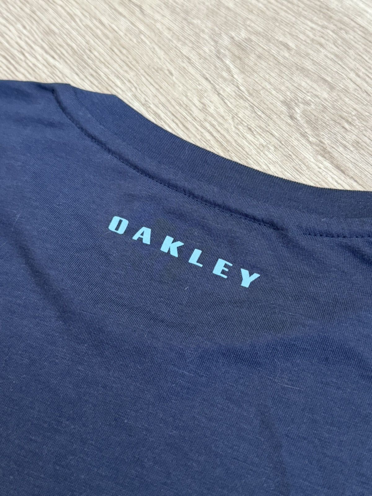 Oakley × Vintage 🔷Vintage Oakley Big logo T-shirt🔷 Size US XL / EU 56 / 4 - 5 Thumbnail