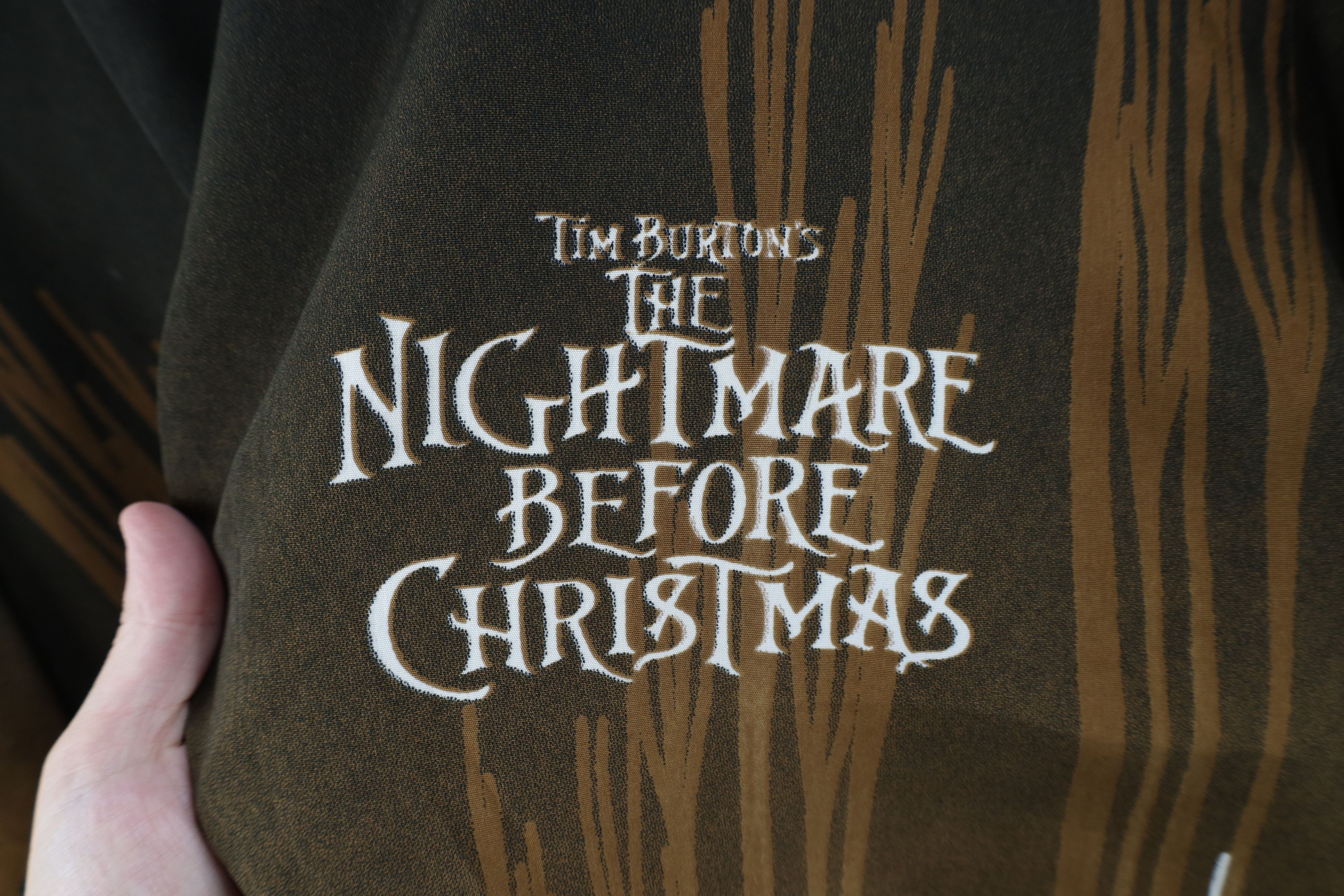 Vintage Vintage 90s The Nightmare Before Christmas Button Shirt USA Size US XL / EU 56 / 4 - 5 Thumbnail