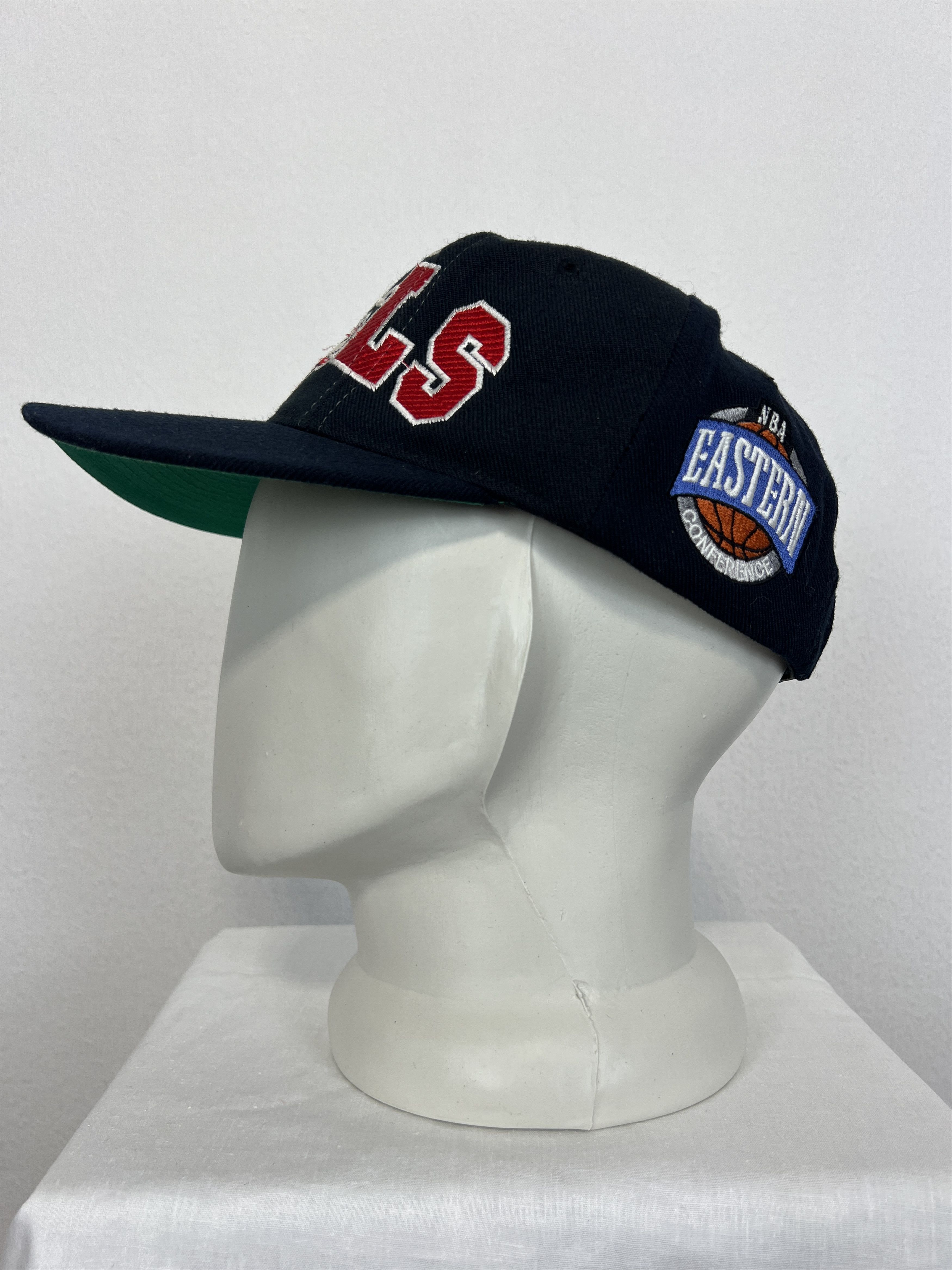 Starter Vintage 90's Starter Chicago Bulls Big Logo Cap Hat Snapback Size ONE SIZE - 3 Thumbnail