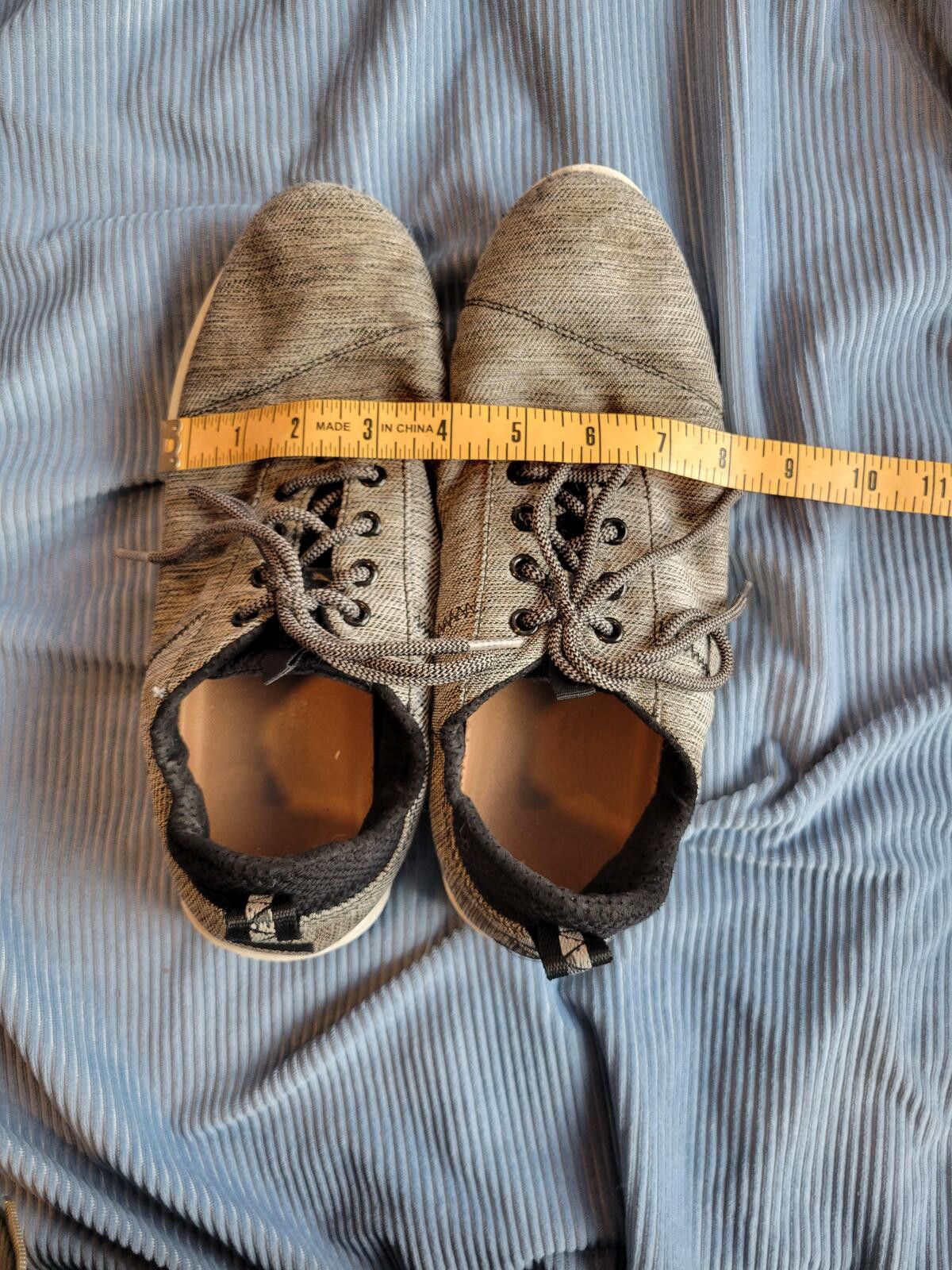 Toms Casual Gray Toms Lace-Up Shoes Size US 9 Size US 9 / EU 42 - 3 Thumbnail
