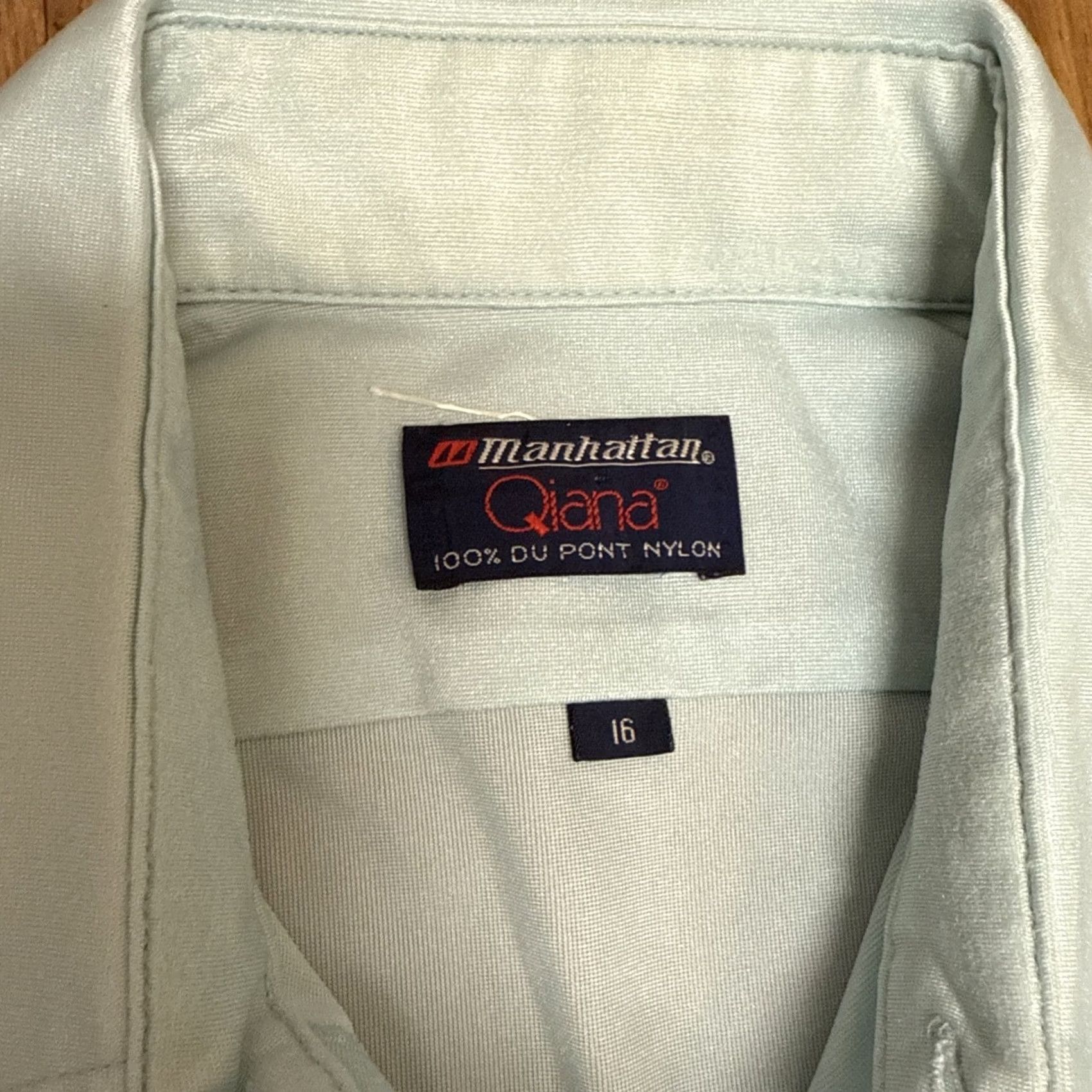 Vintage VINTAGE 1970s Manhattan QiAna Disco Dance Club Shirt Nylon Mens XL Blue Short Sleeve Button-Front 100% DuPont Padding? Size US XL / EU 56 / 4 - 2 Thumbnail