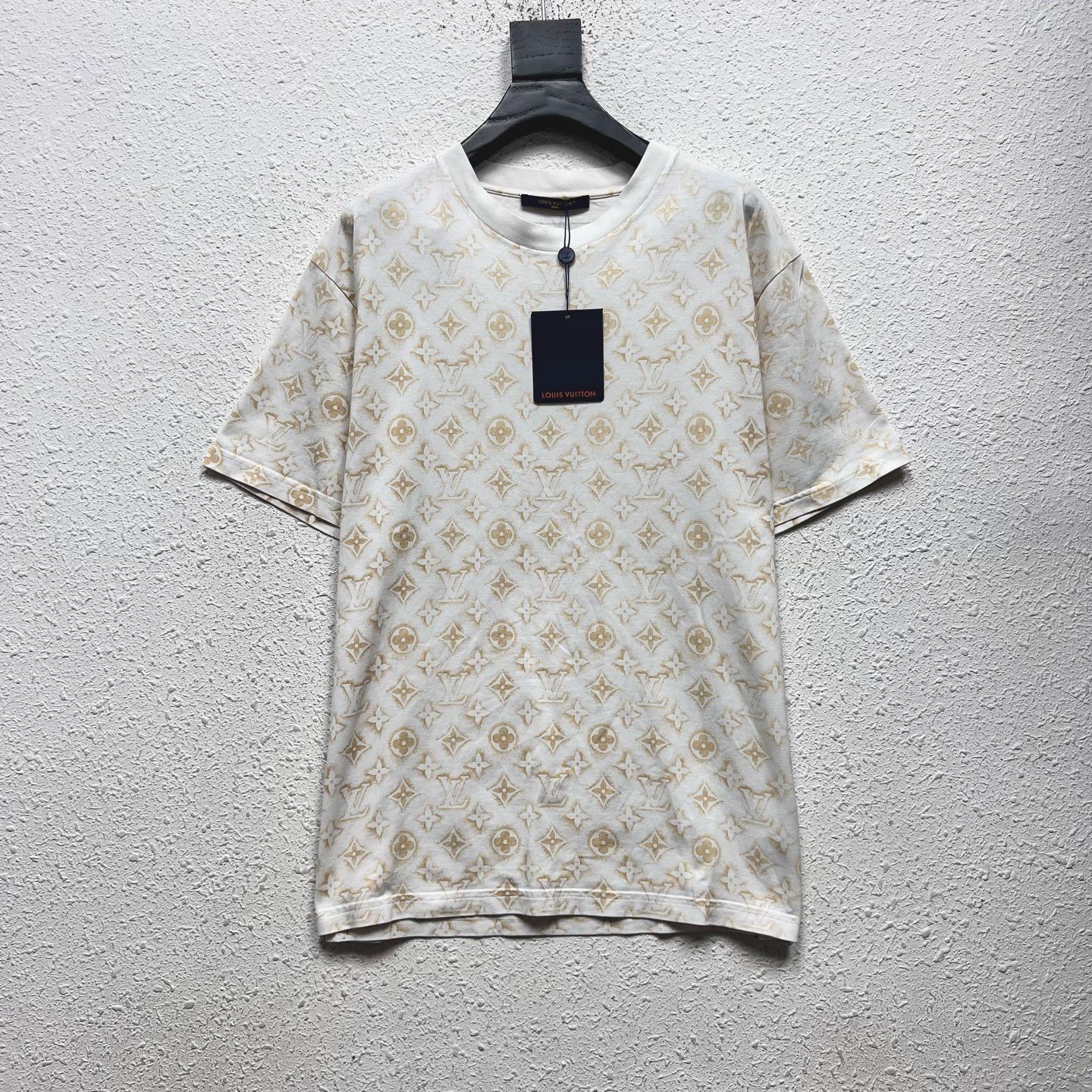 Louis Vuitton Louis Vuitton Monogram Logo Short Sleeve Size US L / EU 52-54 / 3 - 1 Thumbnail