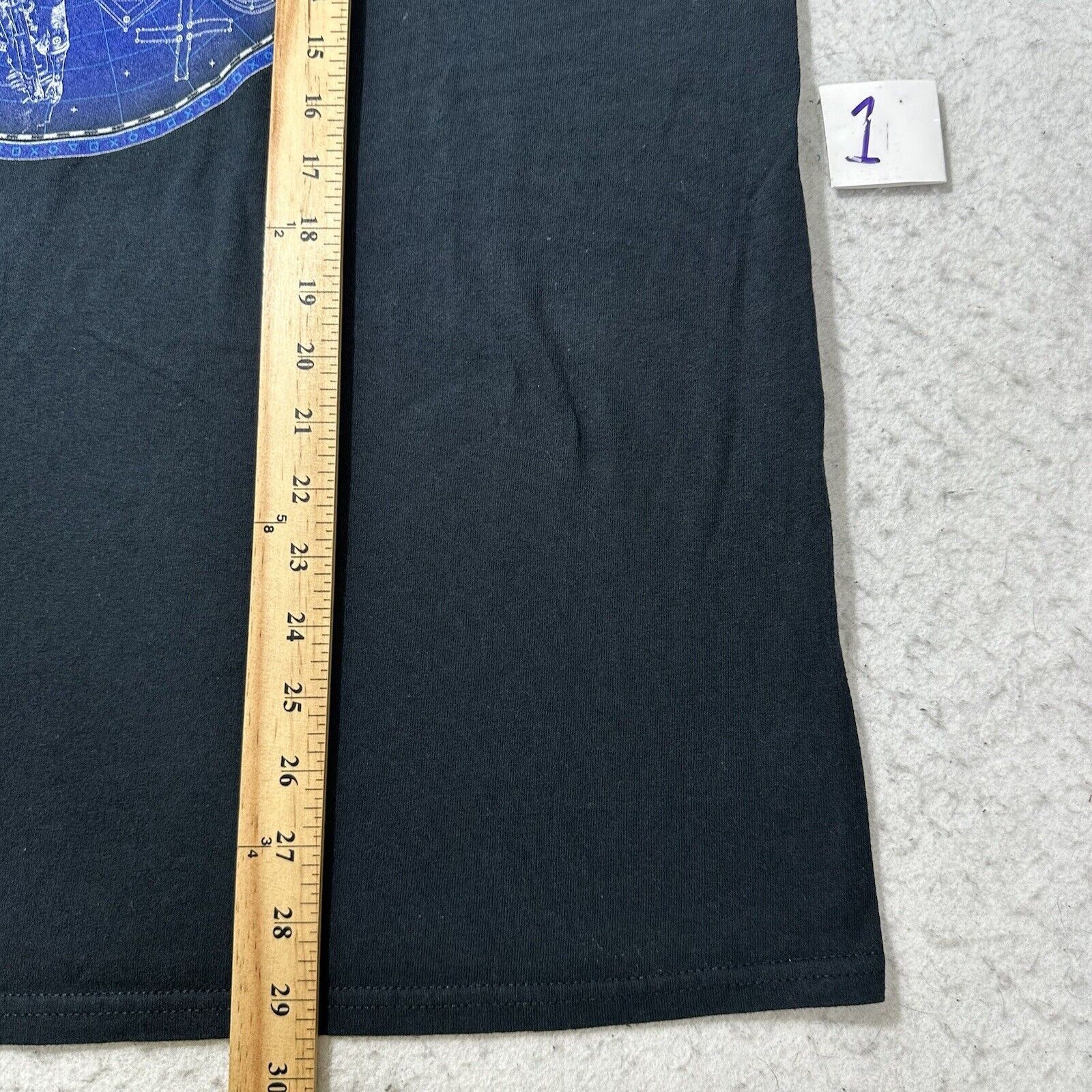 Gildan SONY Playstation Experience '17 XL Convention Graphic TShirt Size US XL / EU 56 / 4 - 10 Thumbnail