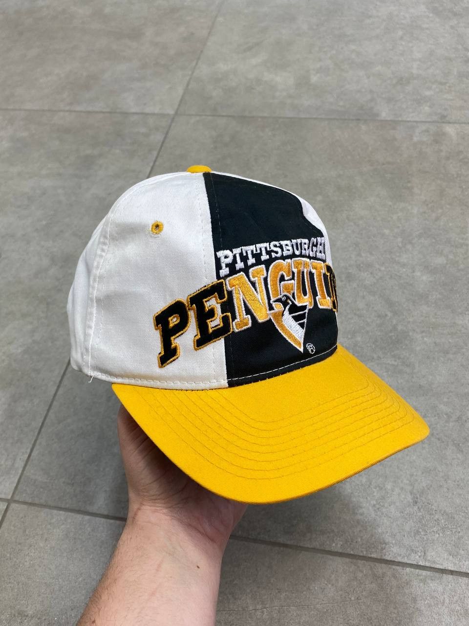 Starter Vintage Starter NHL Tri Power Pittsburgh Penguins Cap Size ONE SIZE - 2 Thumbnail