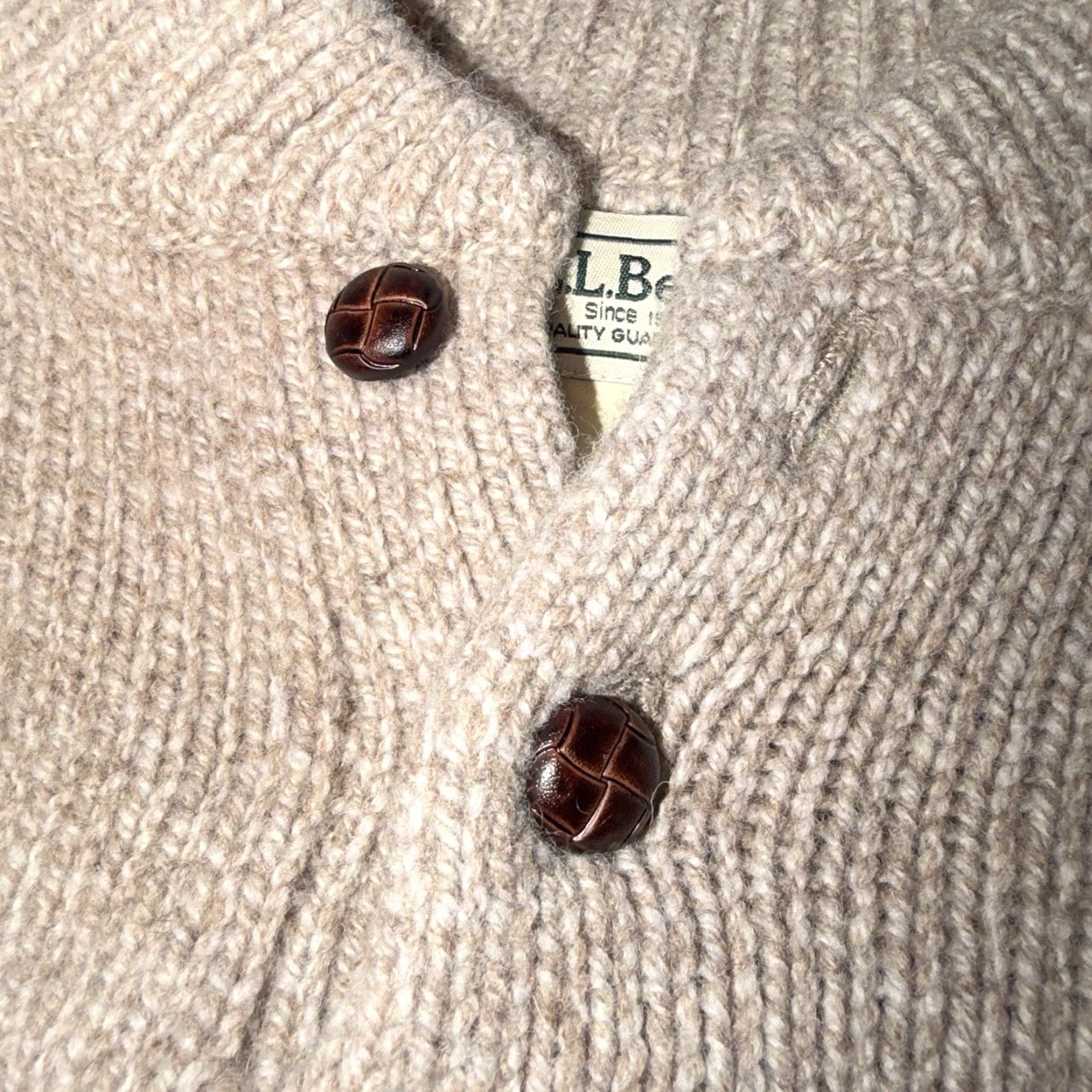Vintage VINTAGE LL Bean Classic Lambs Wool Henley Sweater Men’s Medium Regular Knit READ (Hole in arm) Size US L / EU 52-54 / 3 - 3 Thumbnail